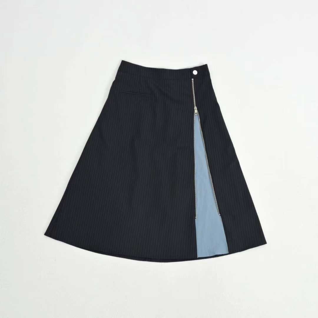 EMORY ZIP DETAIL PINSTRIPE SKIRT