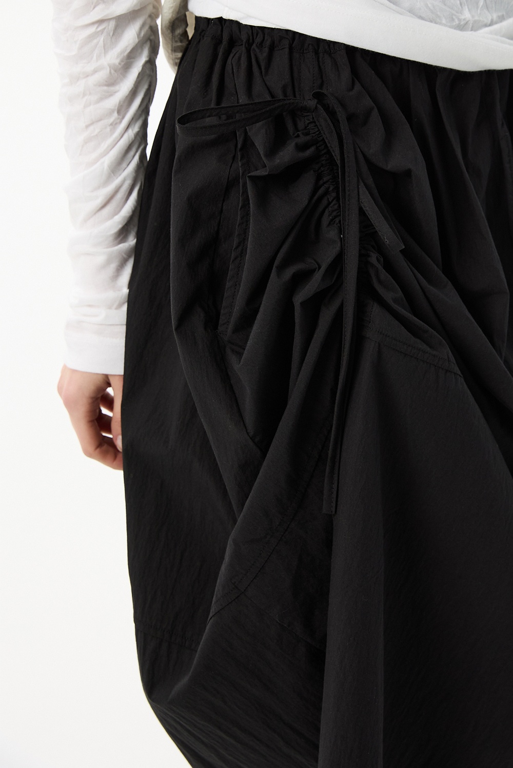 ML22 / UNBALANCED STRING FLARE SKIRT