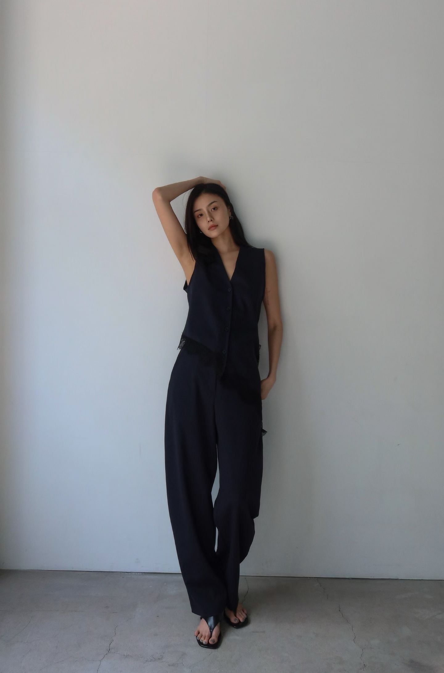 BY02 / POCKET TAPERED DOWN TROUSERS