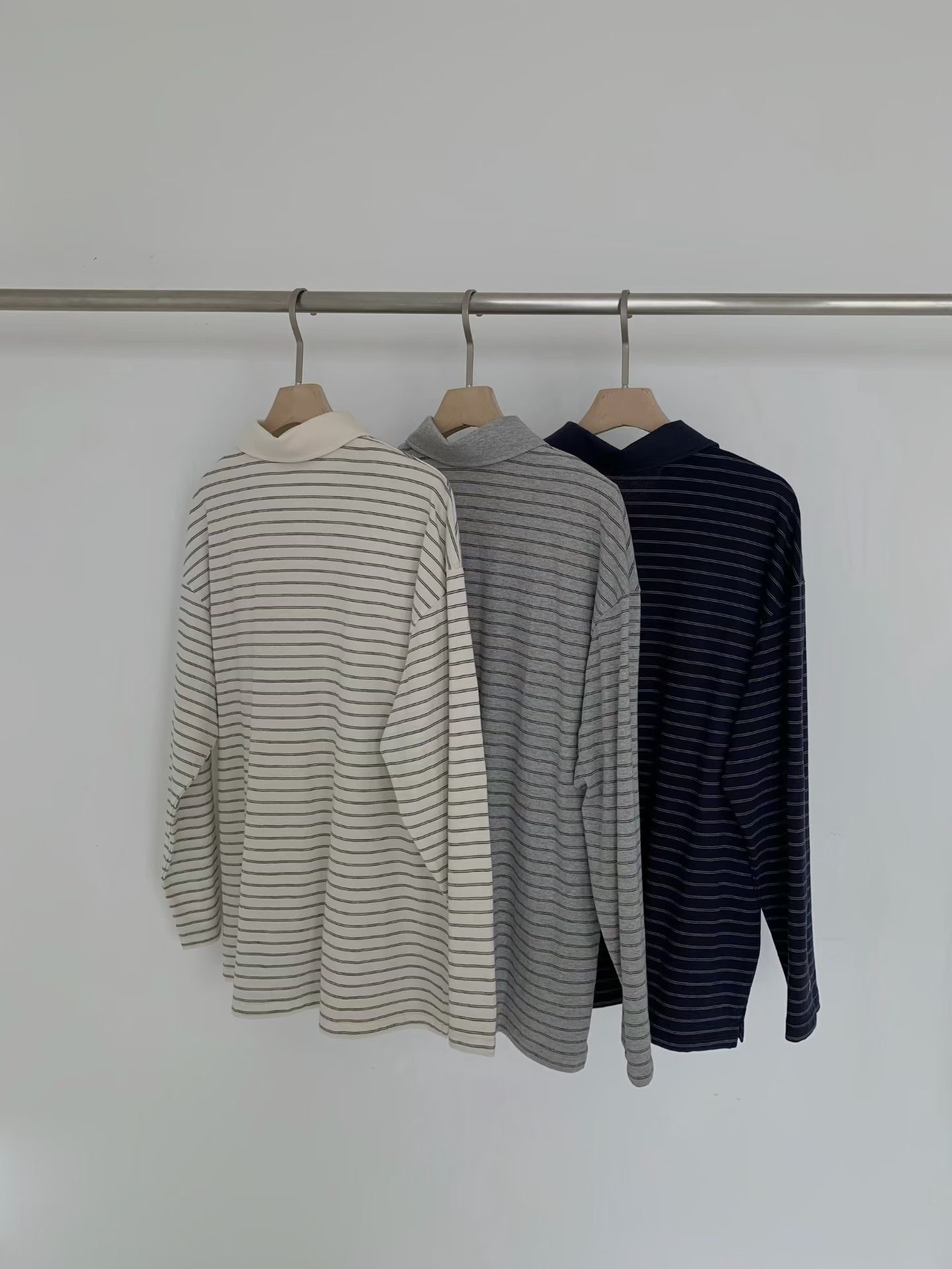 JU14 / "JOIE DE VIVRE" POLO PULLOVER