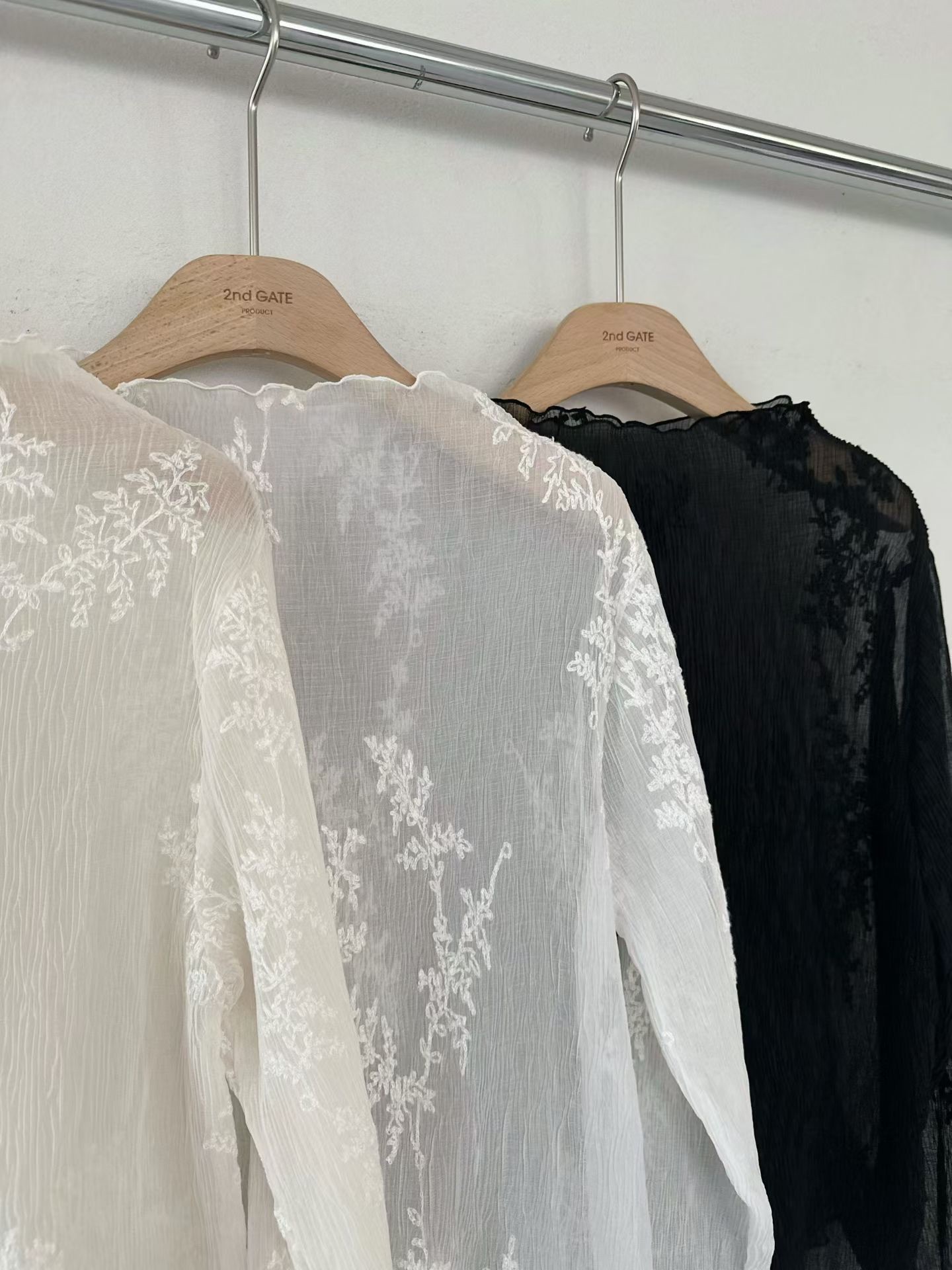 GT03 / Embroidered Semi-Sheer Top