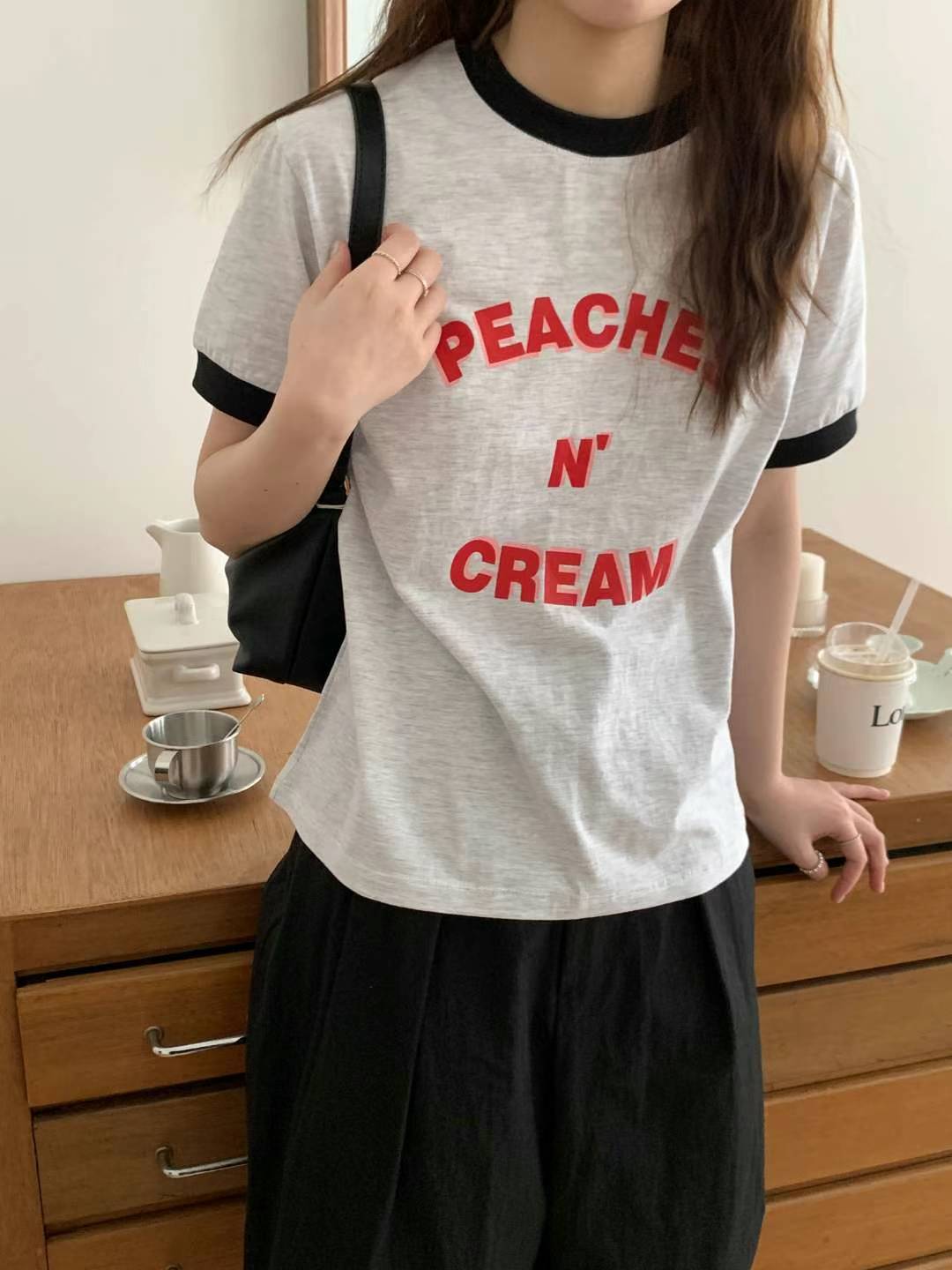 DEVIN 'PEACHES N CREAM' SLOGAN TEE