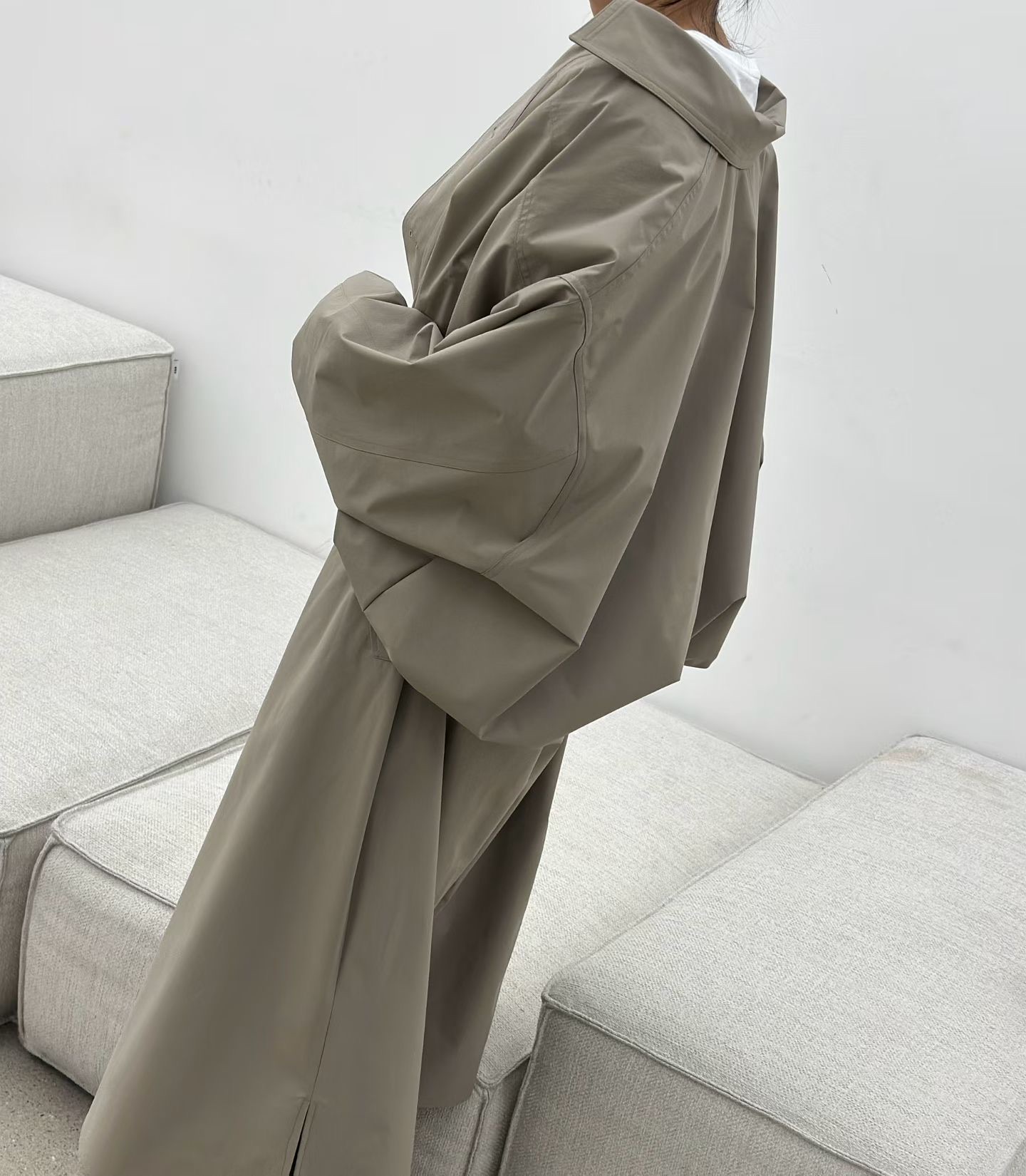 LE22 / CROPPED BALLOON SLEEVES JACKET