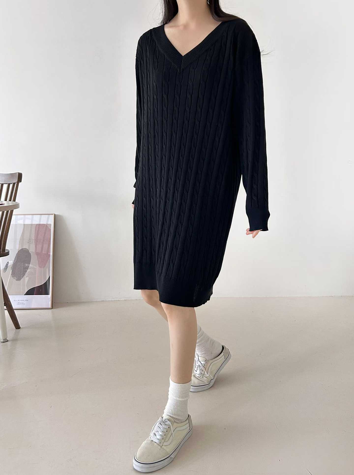 ELEANOR CABLE KNIT MIDI SWEATER DRESS