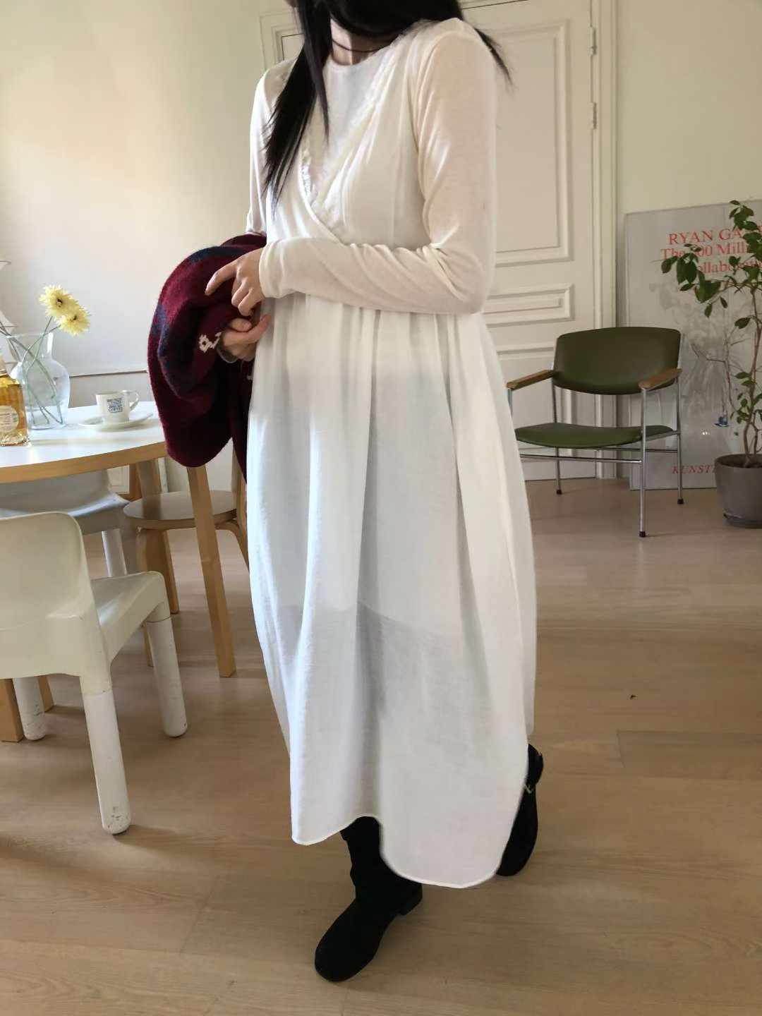 DORCIE V-NECK LACE PIPING PINAFORE DRESS