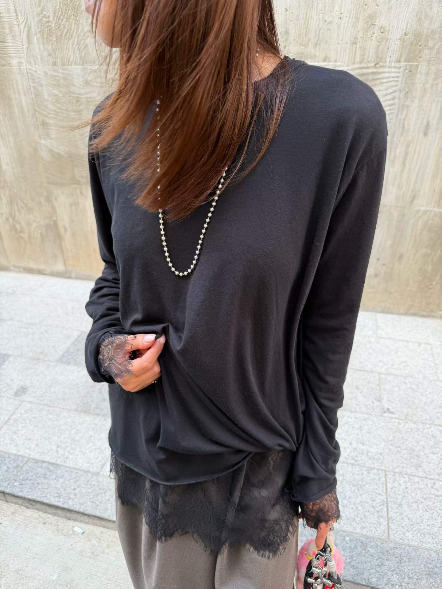FERONIA REVERSIBLE LACE TEE