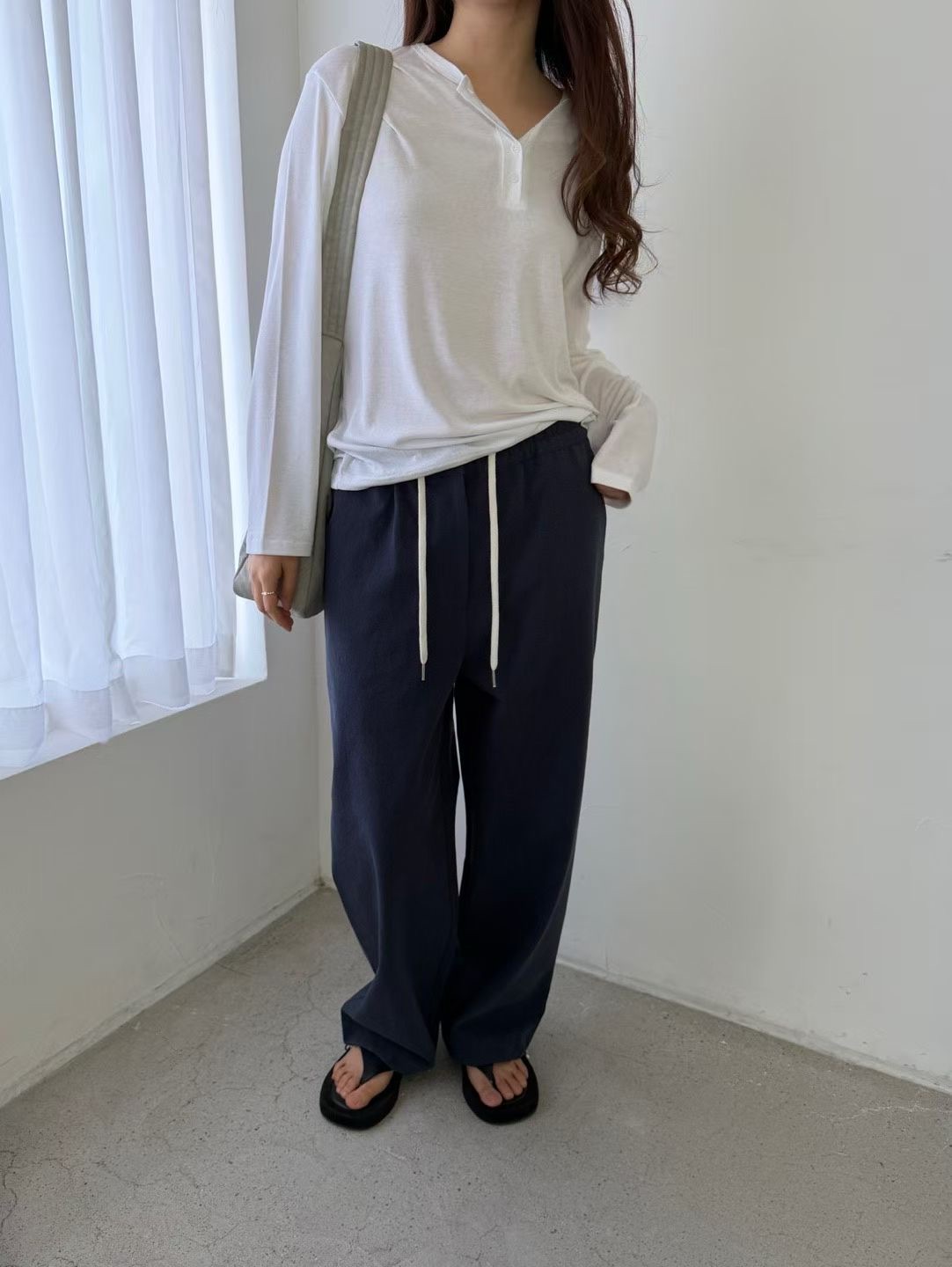 DINNIE HENLEY BUTTONS LONG SLEEVES TEE