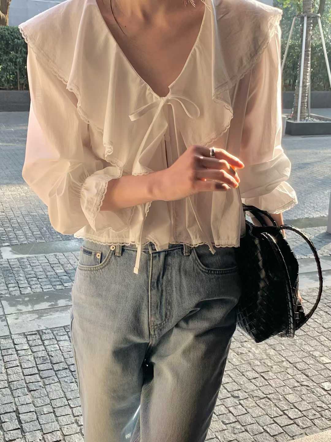 EMMA OVERLAP COLLAR ROMANTIC BLOUSE