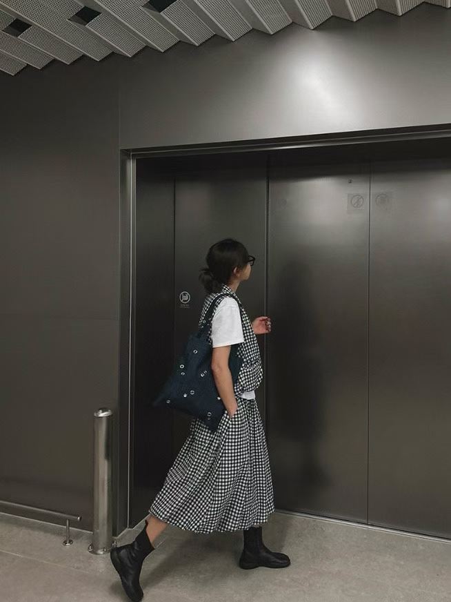 ELIORA CHECKERED BUBBLE SKIRT