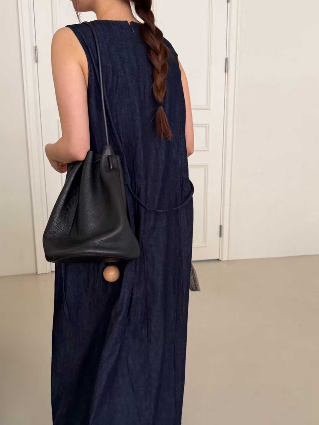 EDEN WAIST TIE SLEEVELESS DENIM DRESS