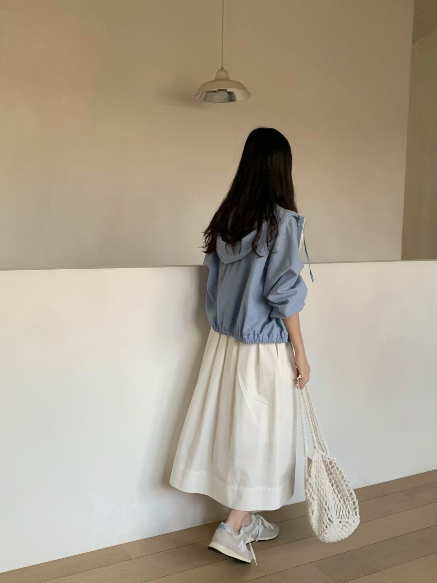 JU15 / TEXTURED ZIP-UP HOODED JACKET