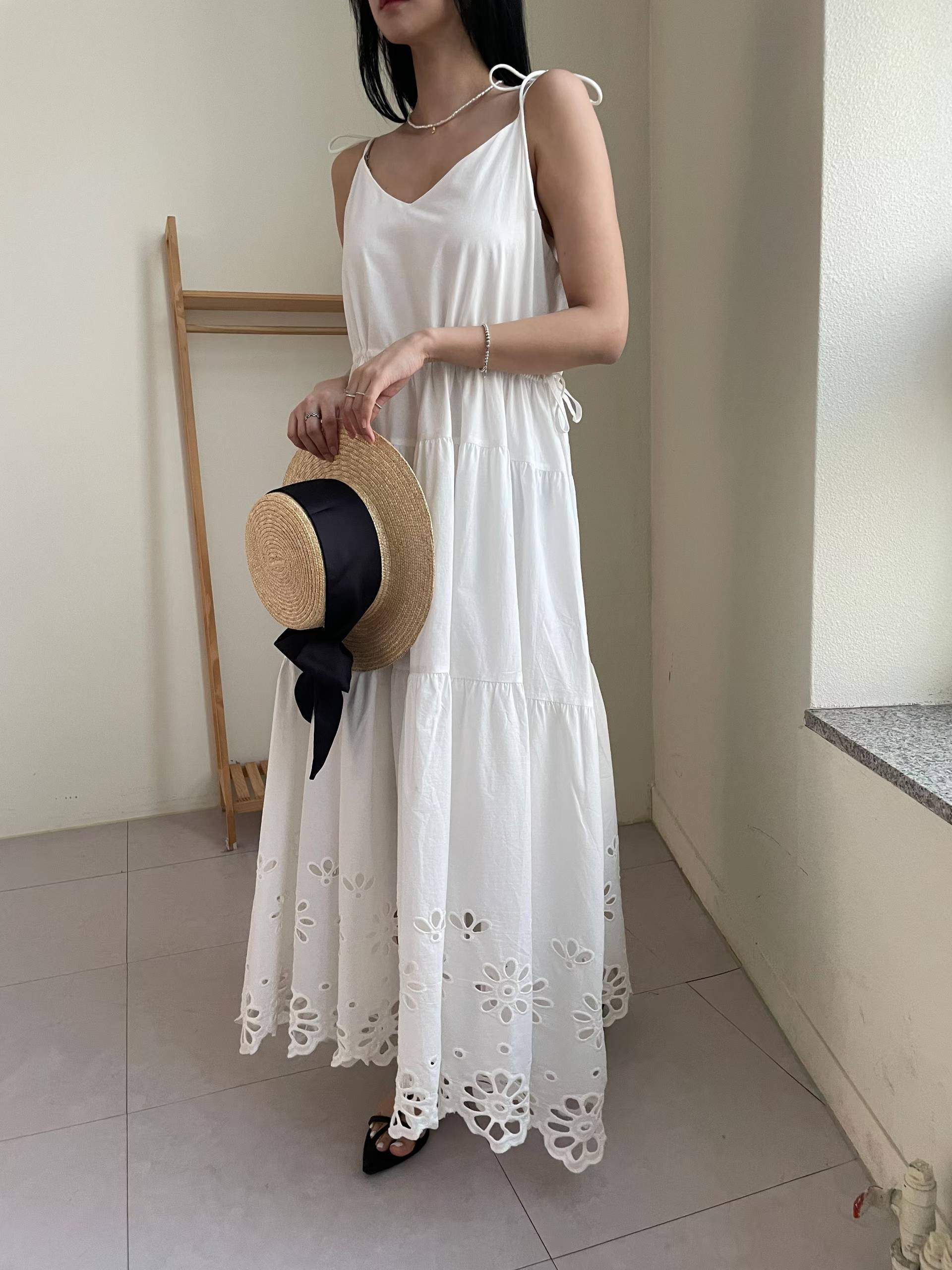 ELENI EYELET HEM SUMMER DRESS