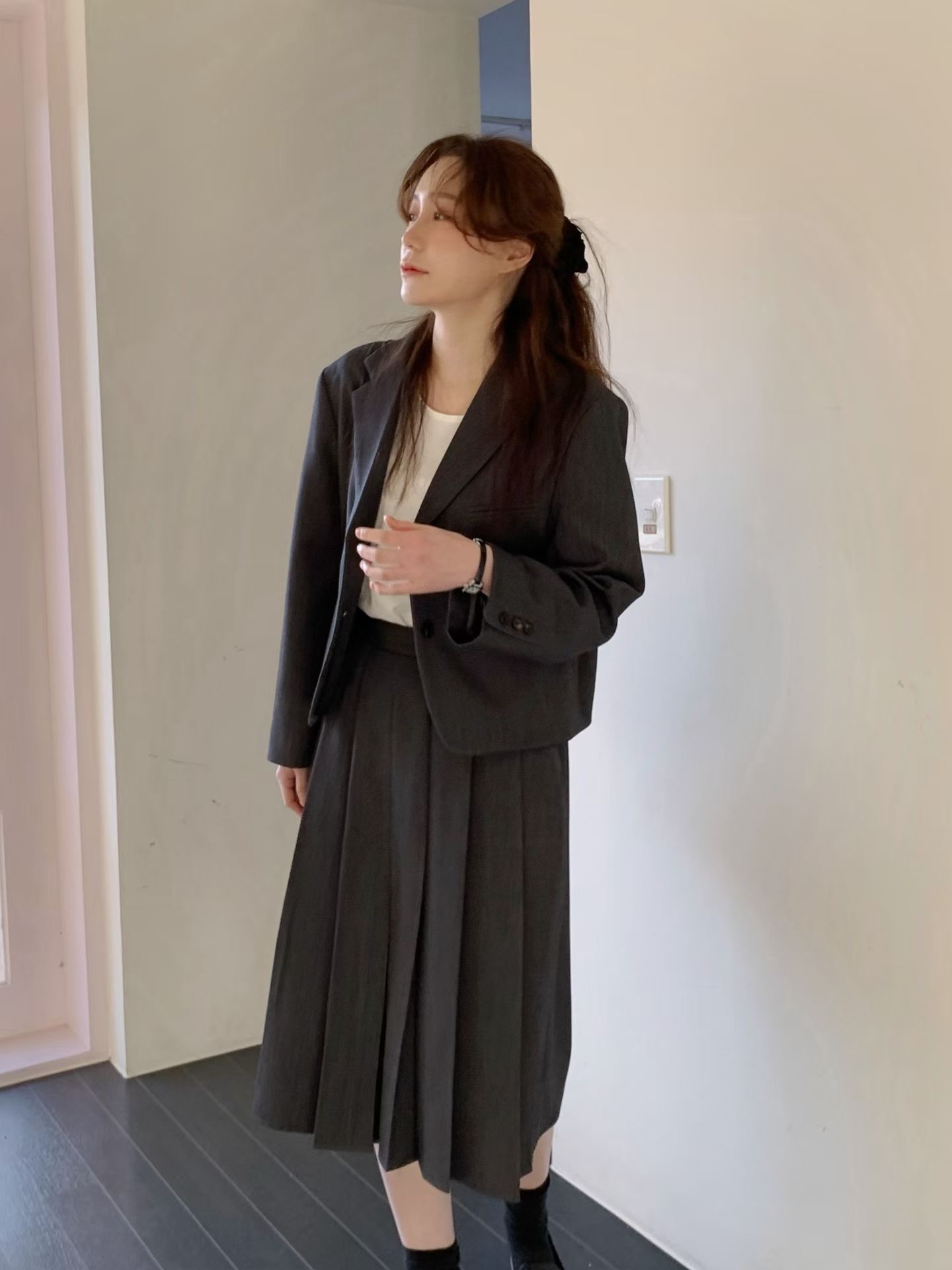 JU09 / BUTTON DOWN BLAZER