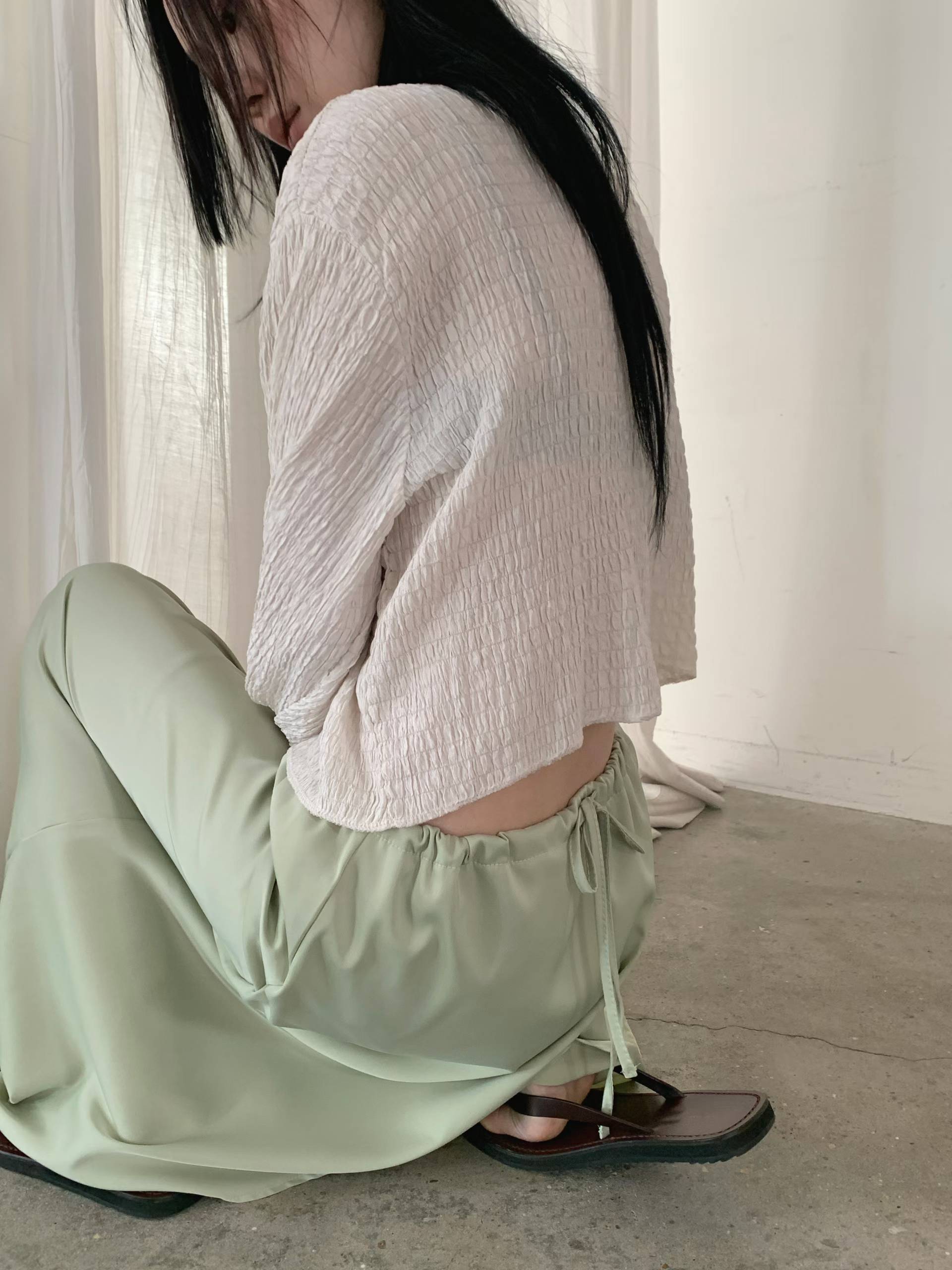 FAYE OPEN SPLIT SILKY SKIRT
