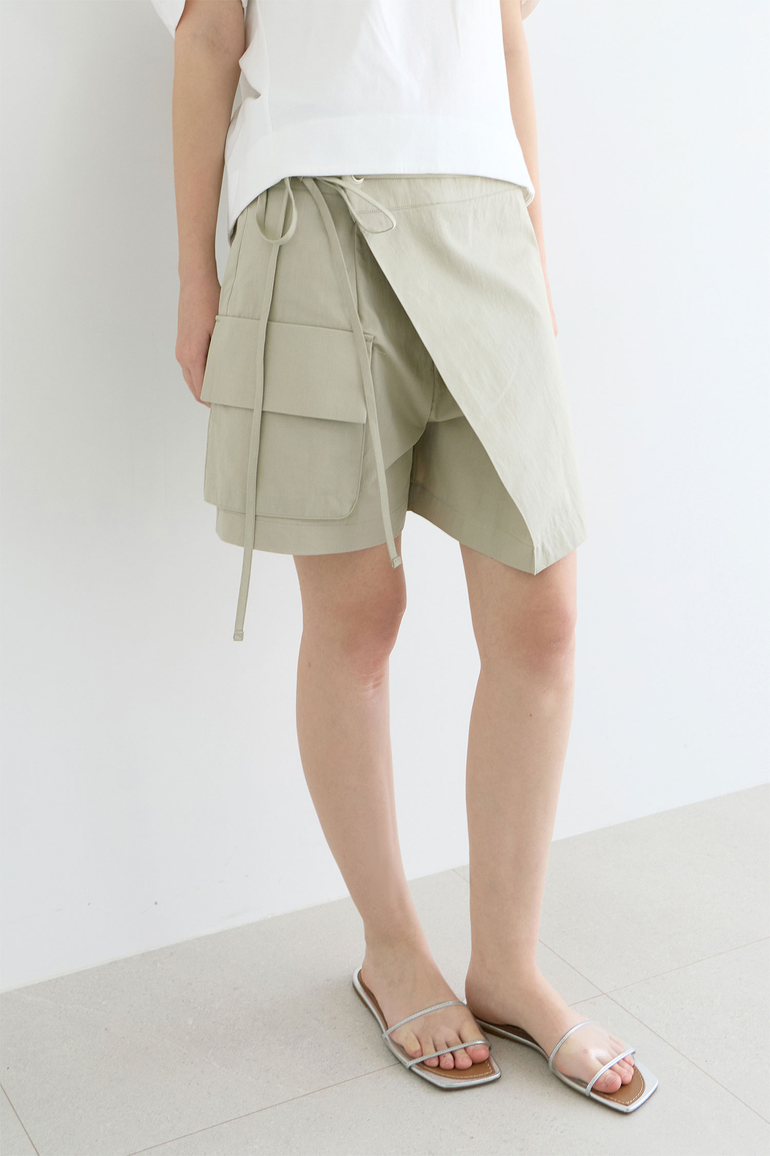 WW31 / NEEDS CARGO WRAP CULOTTES SHORTS
