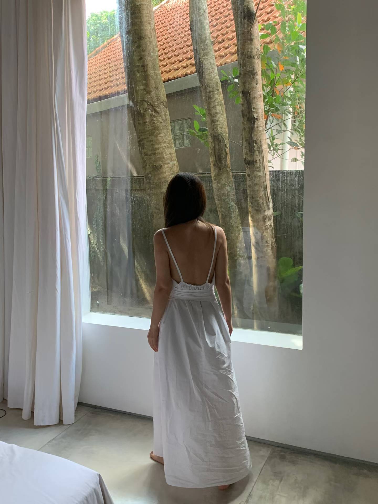 FERNANDA MINIMALIST FLAP MAXI SPAGHETTI DRESS