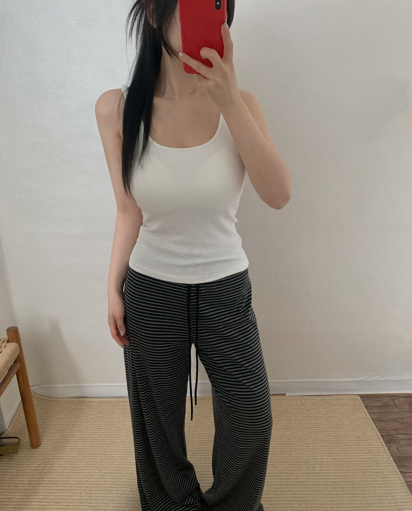 PG31 / LOW BACK RIBBED PADDED TANK TOP