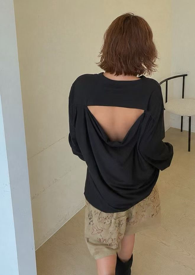 PT19 / OPEN BACK DETAIL LONG SLEEVES TEE
