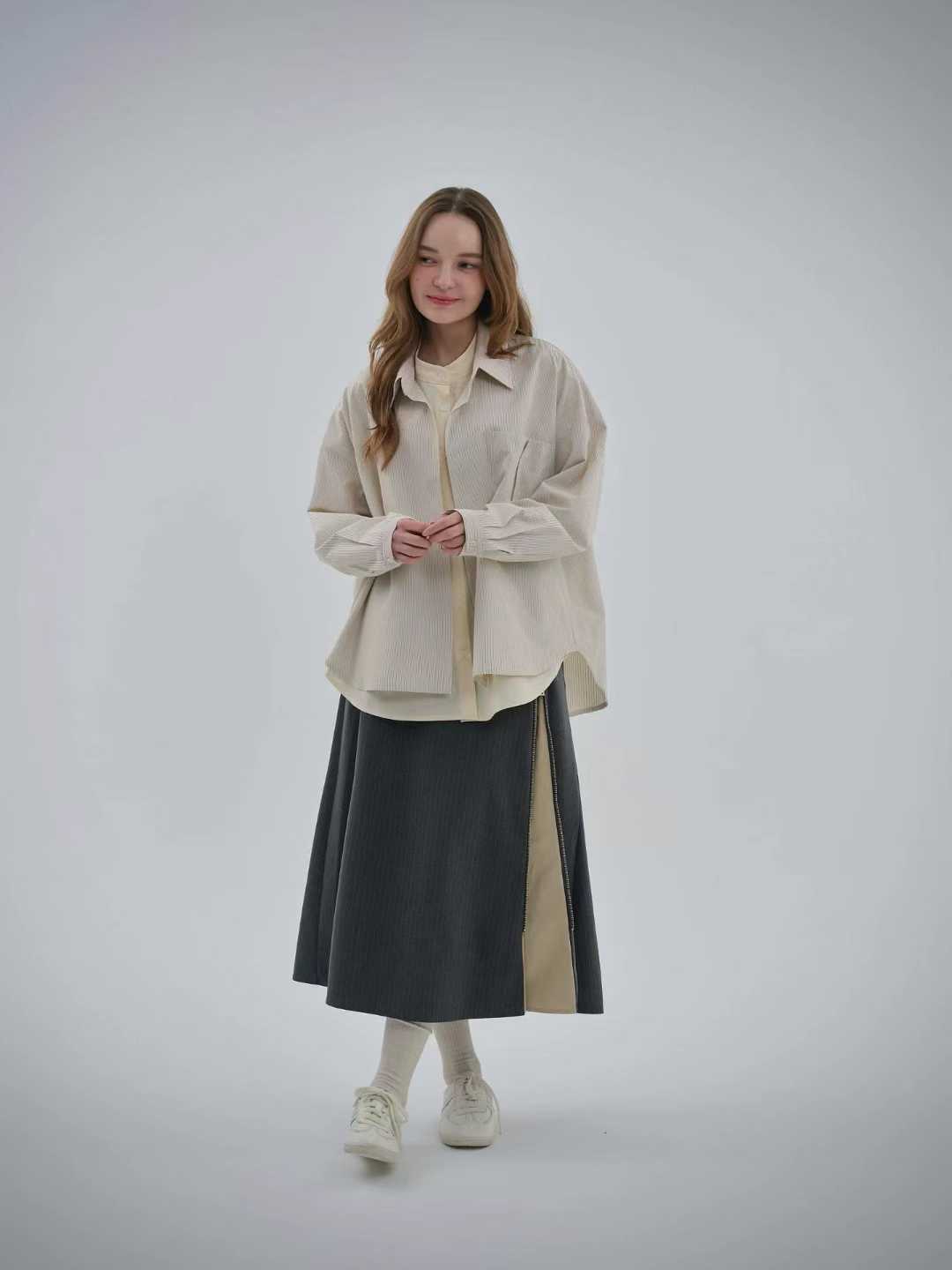 EMORY ZIP DETAIL PINSTRIPE SKIRT