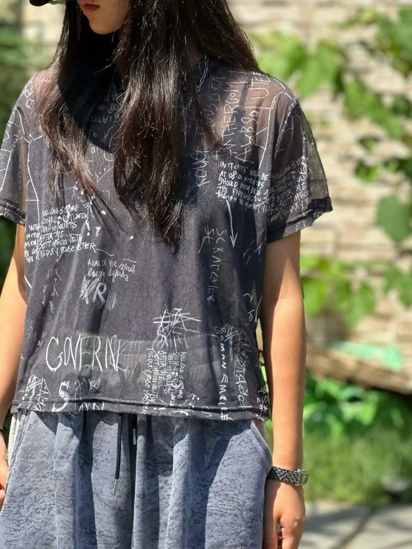 FIONA GRAFFITI SEE-THROUGH TEE