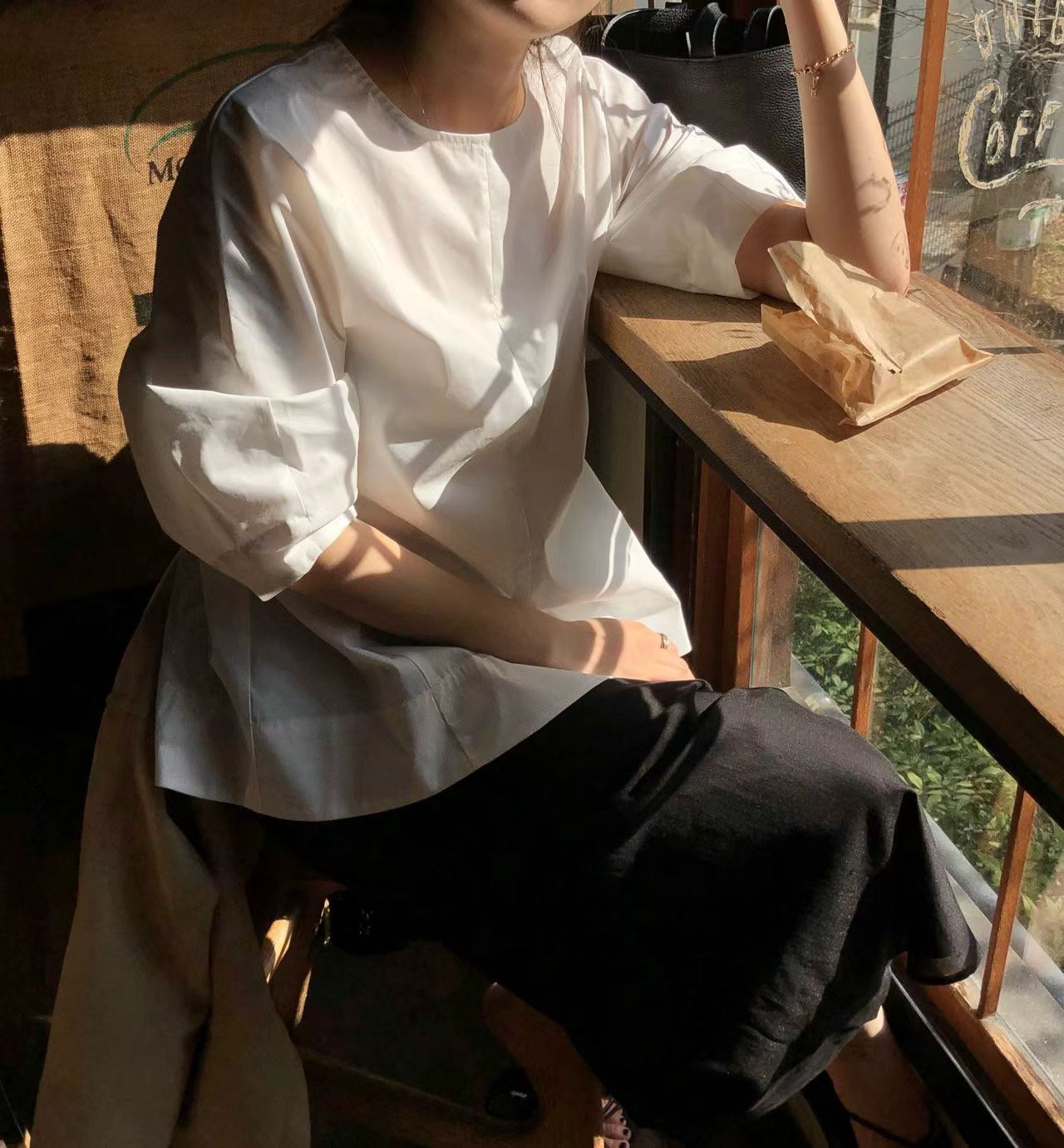 EVREN VOLUME FLARED BLOUSE
