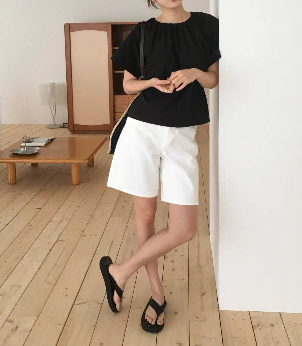 EDDIE SHIRRING COLLAR BLOUSE