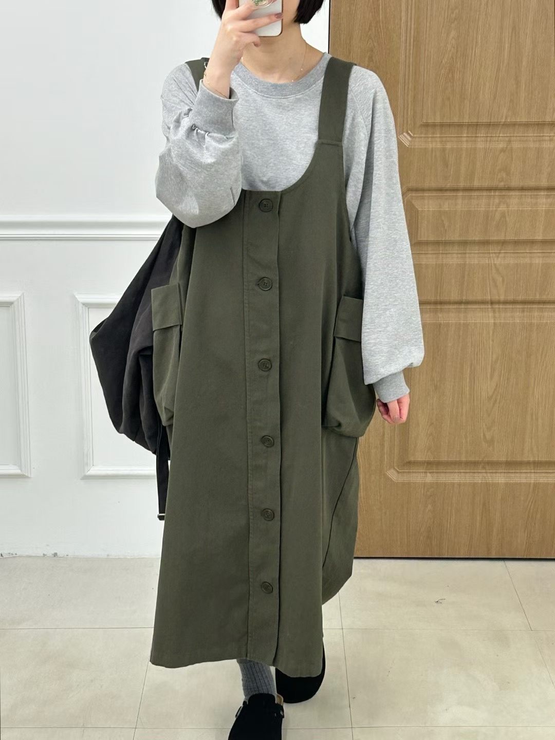 KL11 / UTILITY BUTTON-DOWN PINAFORE DRESS