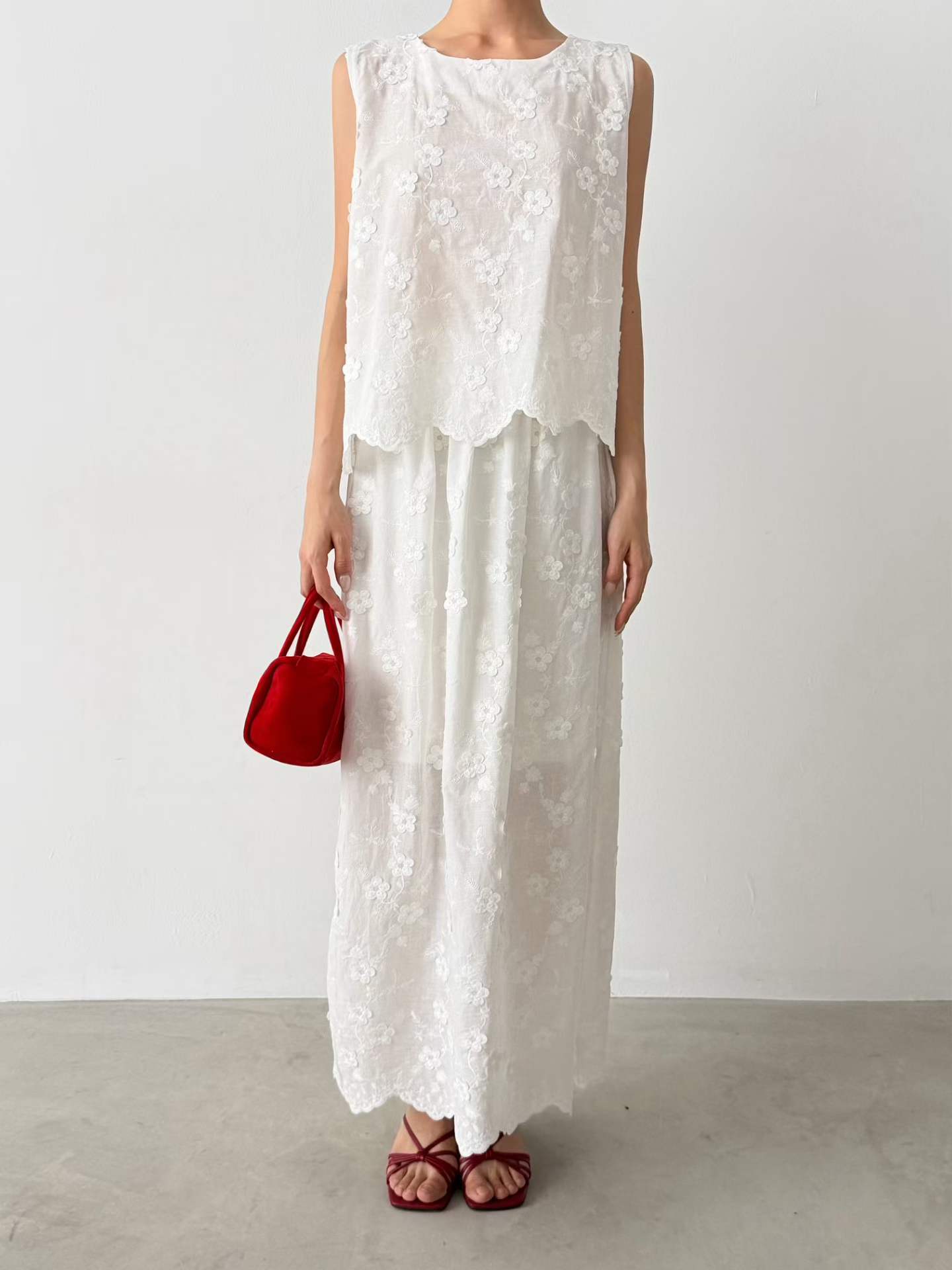 ELLISON BRODIER SLEEVELESS TOP