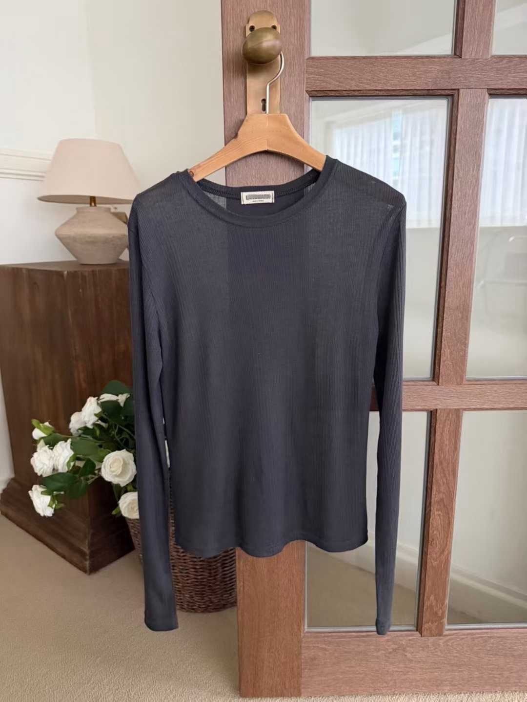 DAYANNA RIBBED LONG SLEEVES TEE