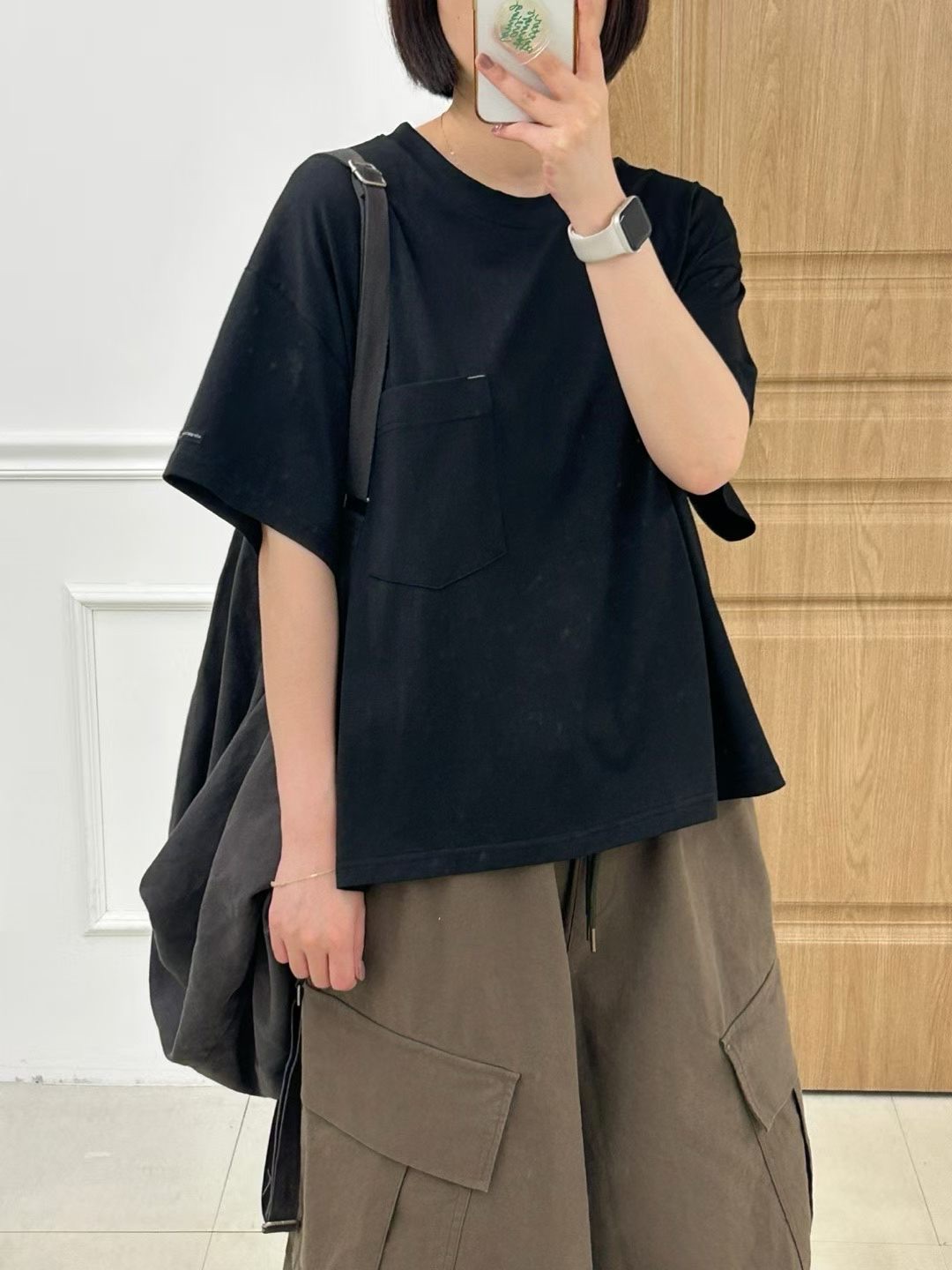 KL15 / CREW NECKLINE POCKET TEE
