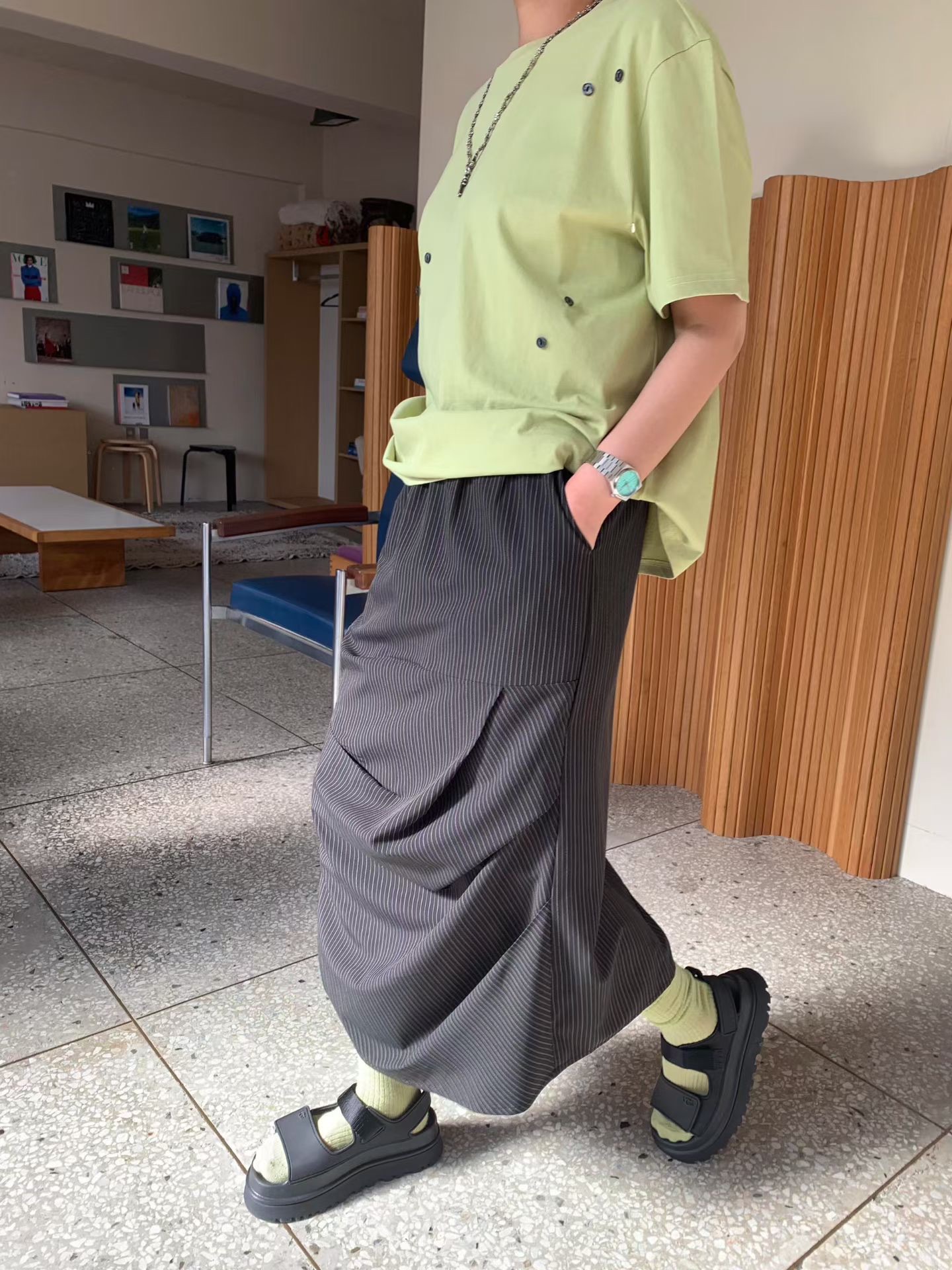 KL13 / BANDED WAIST DRAPE SKIRT