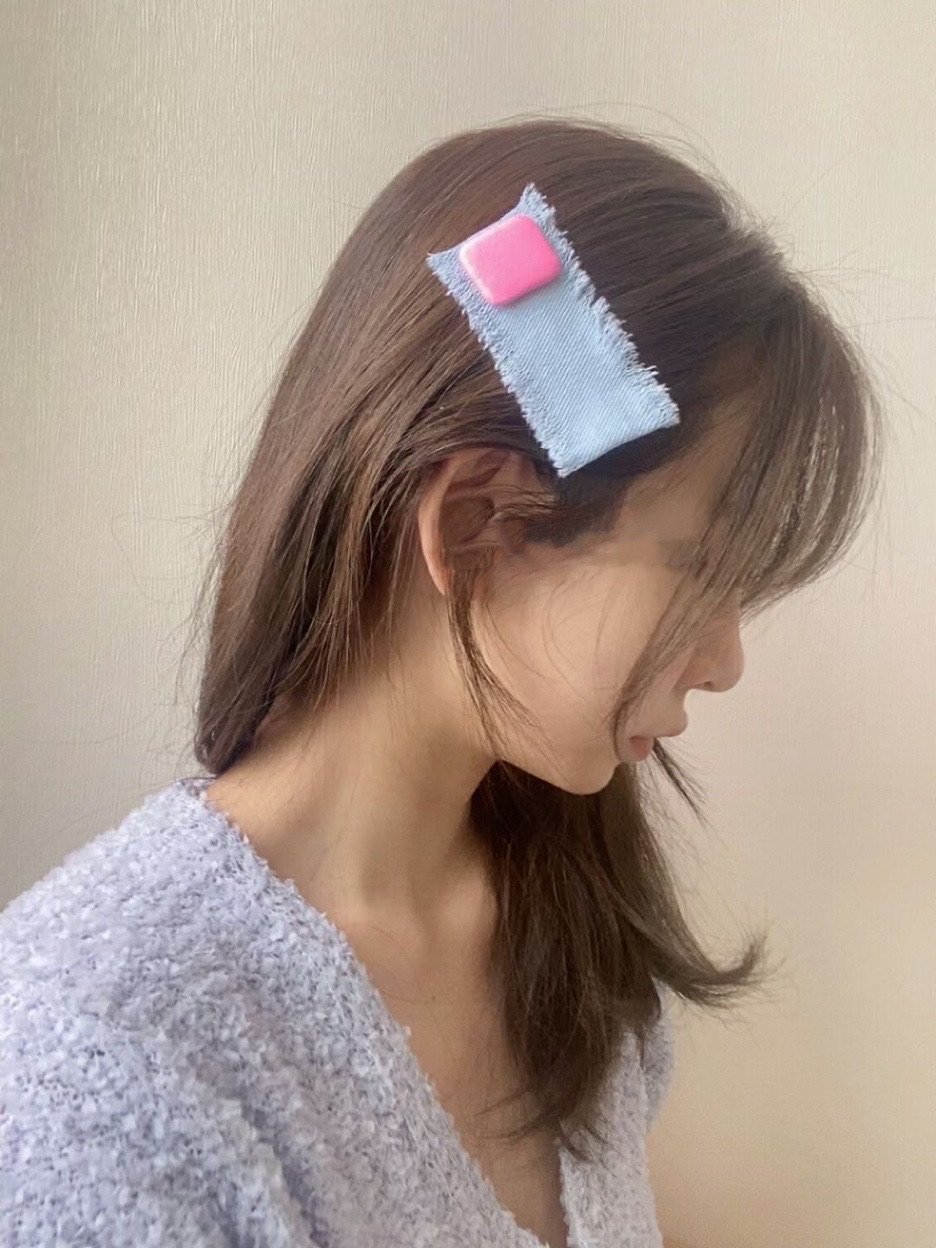 Allanis fray hairclips with fabric stud