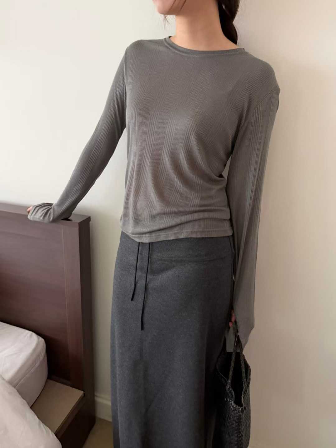 DAYANNA RIBBED LONG SLEEVES TEE