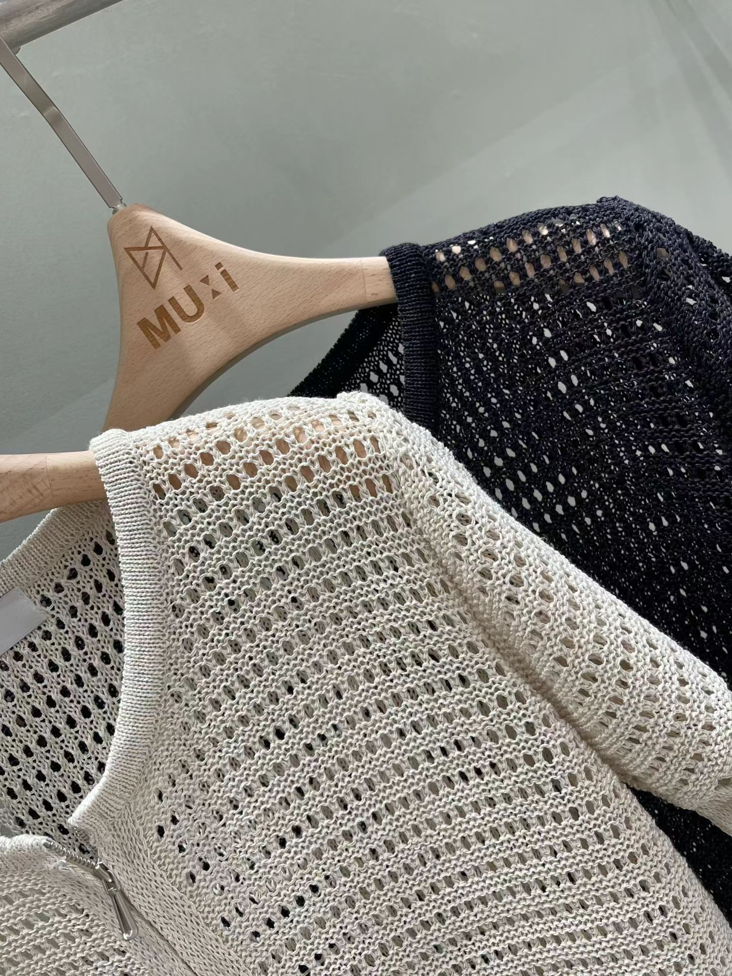 MU14 / OPEN KNIT MESH ZIP UP CARDIGAN TOP