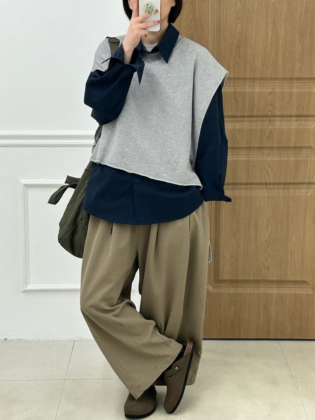 KL17 / SIDE-TIE LAYERING VEST