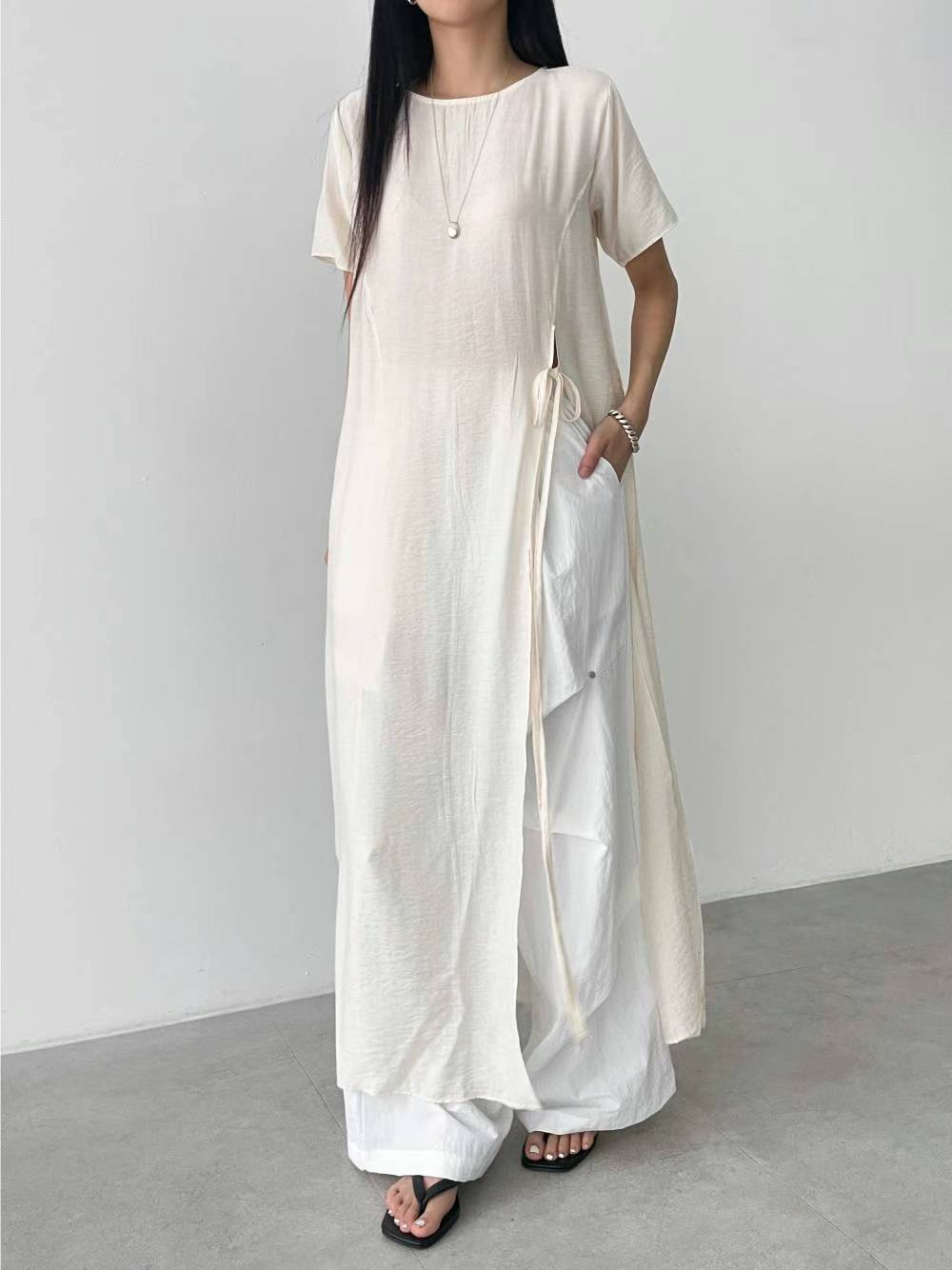 DELANEY HIGH SIDE SLIT TUNIC TOP
