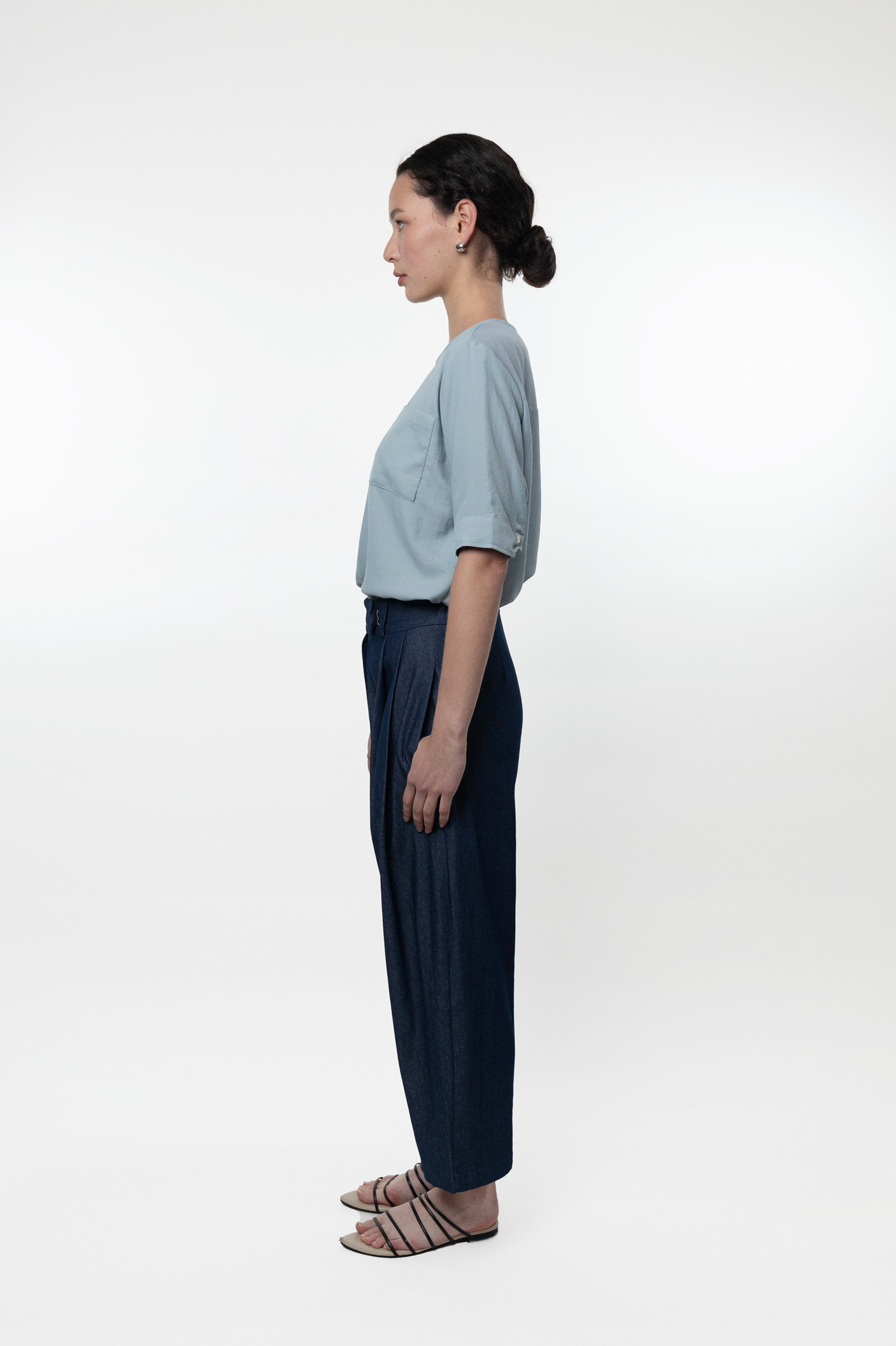 AL02/ BANDED PINTUCK CARROT PANTS