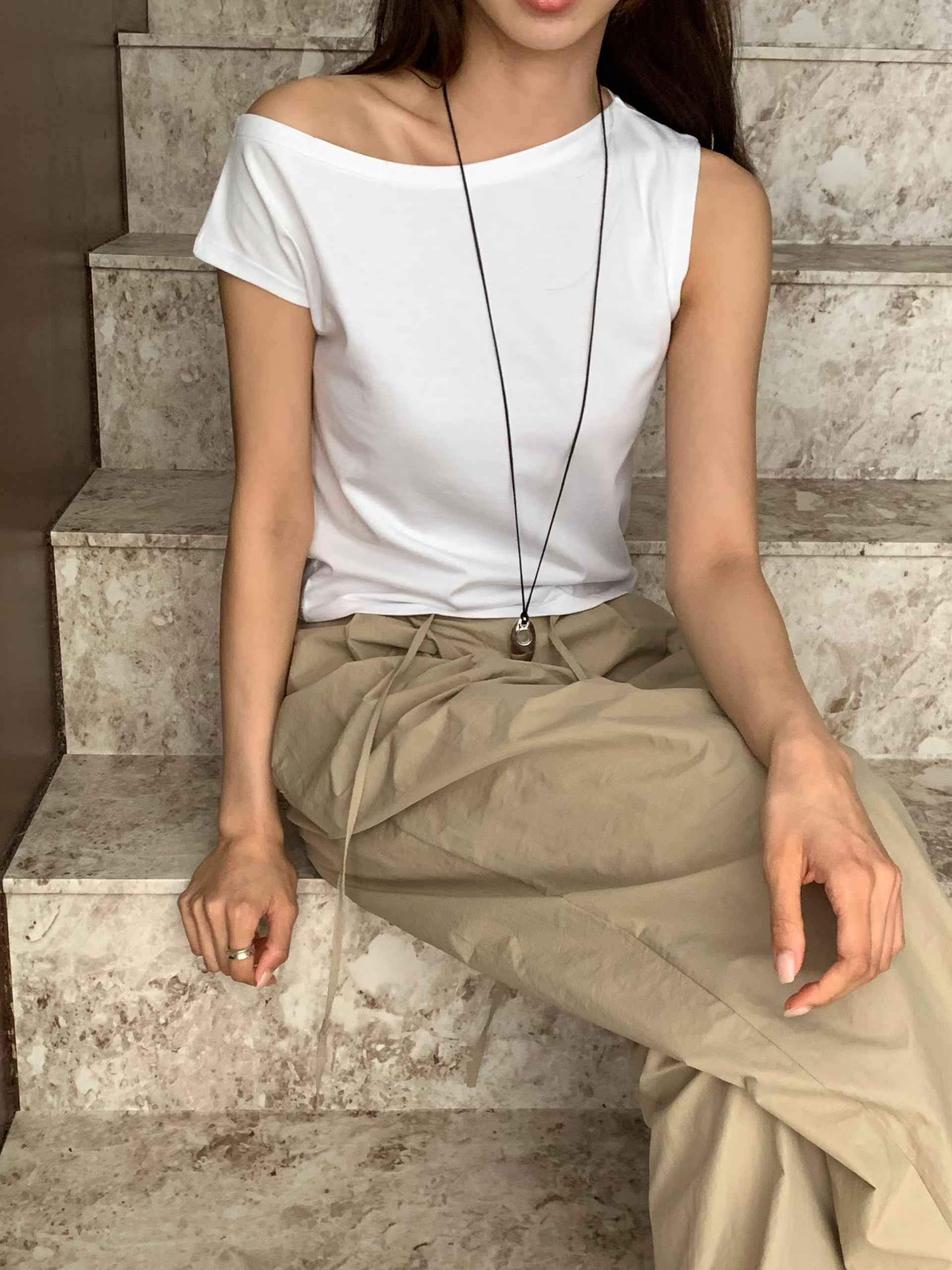 FAITH OFF SHOULDER CROP TEE