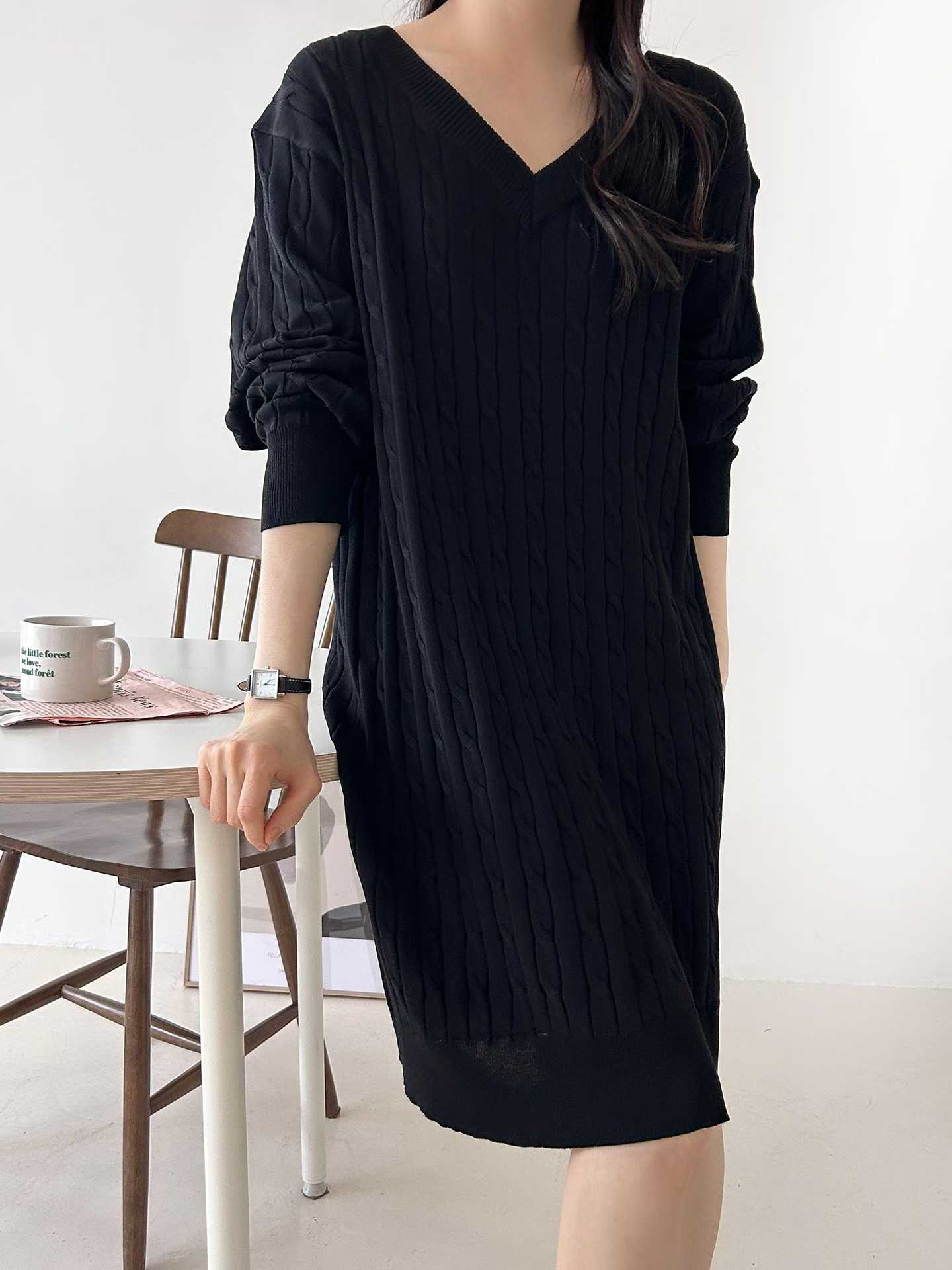 ELEANOR CABLE KNIT MIDI SWEATER DRESS