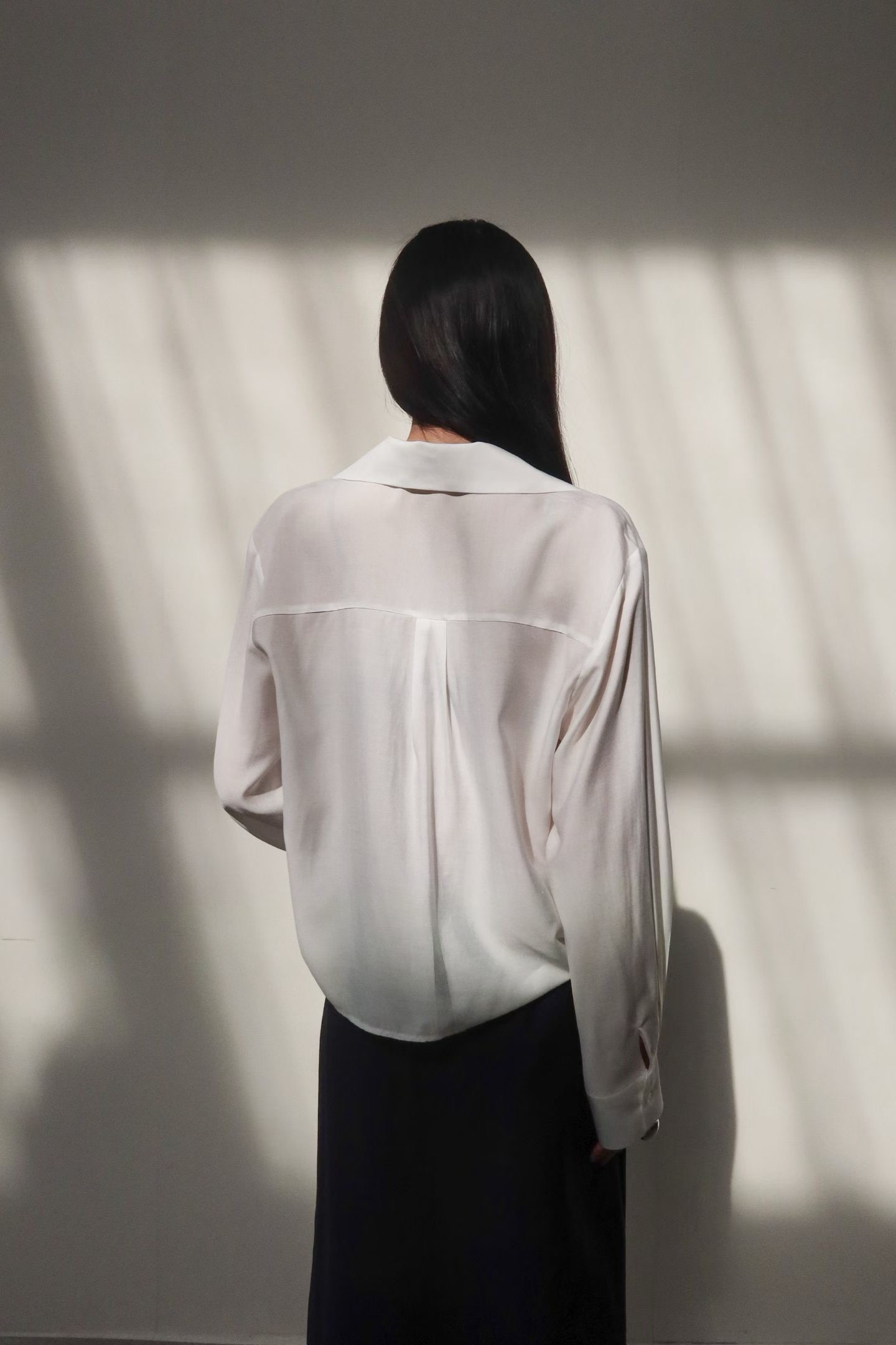 BY05 / OPEN COLLAR SOFT BLOUSE