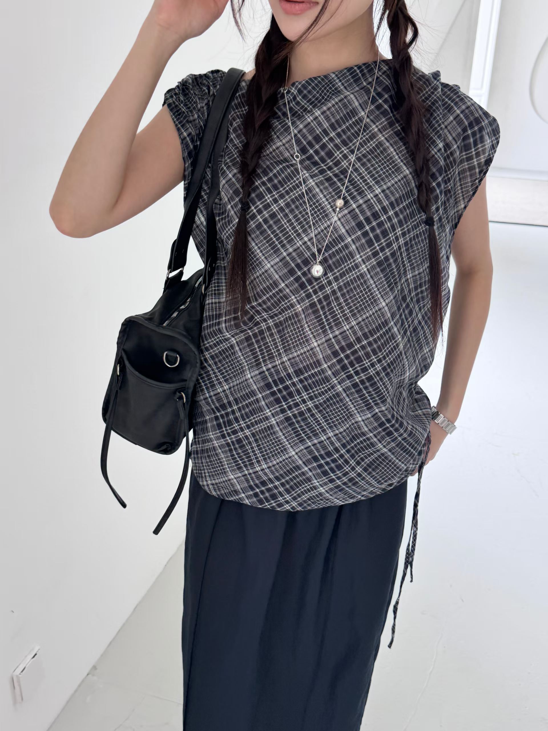 FABIOLA PLAID DRAWSTRING TOP