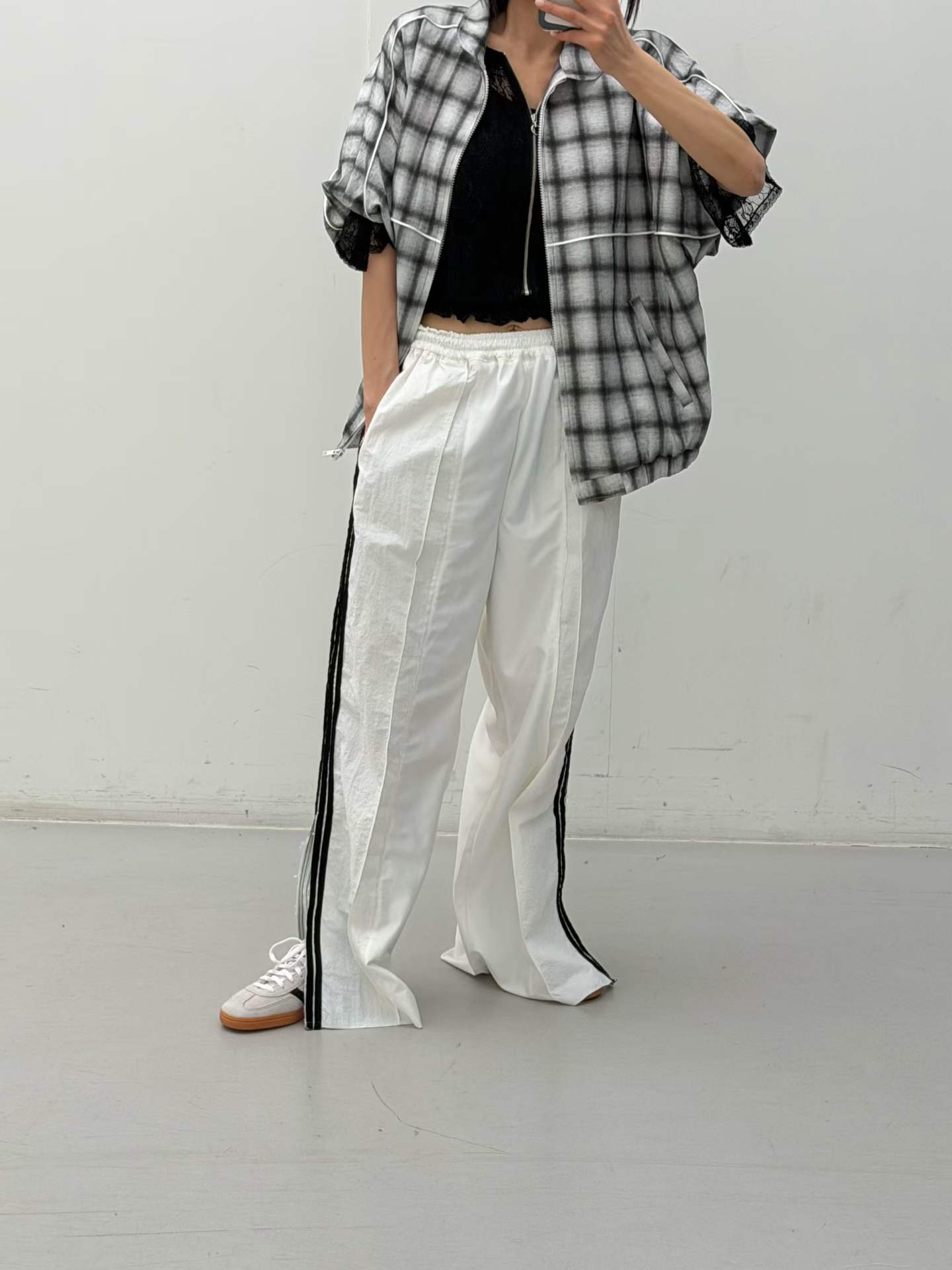 EIDEN PANEL OPEN HEM CONTRAST TRACKPANTS