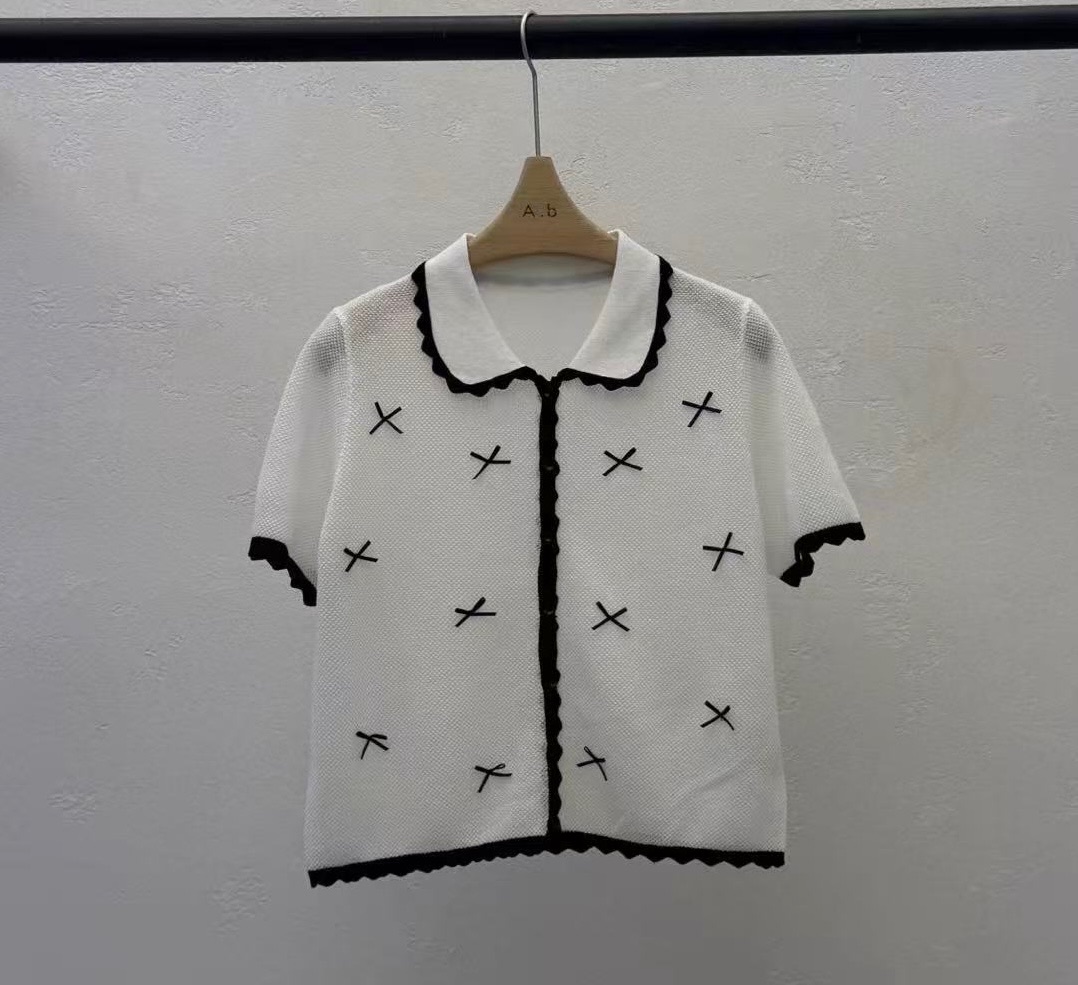 GA28 / TWO-TONE RIBBONS TOP