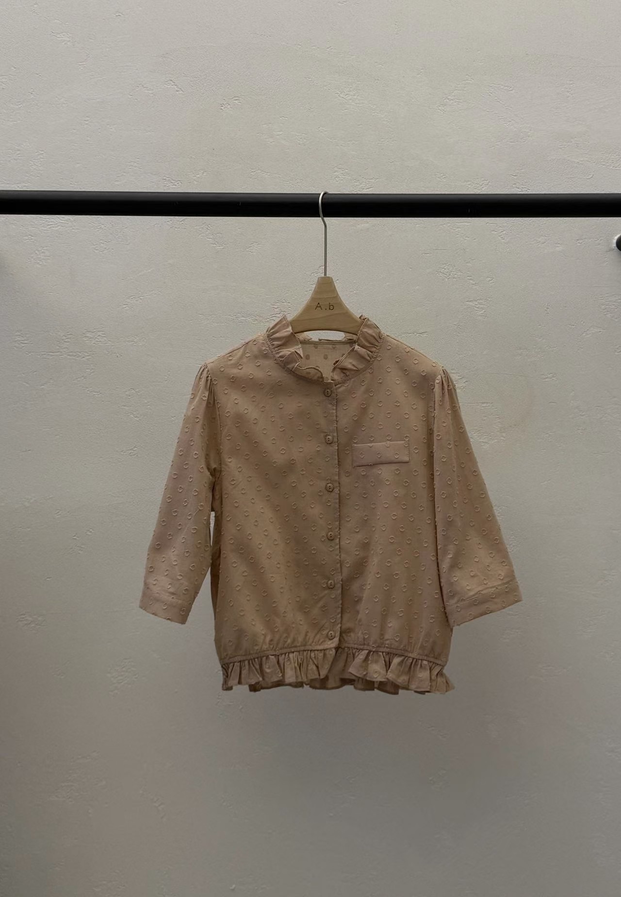 KF31 / DOTTED TEXTURE BLOUSE