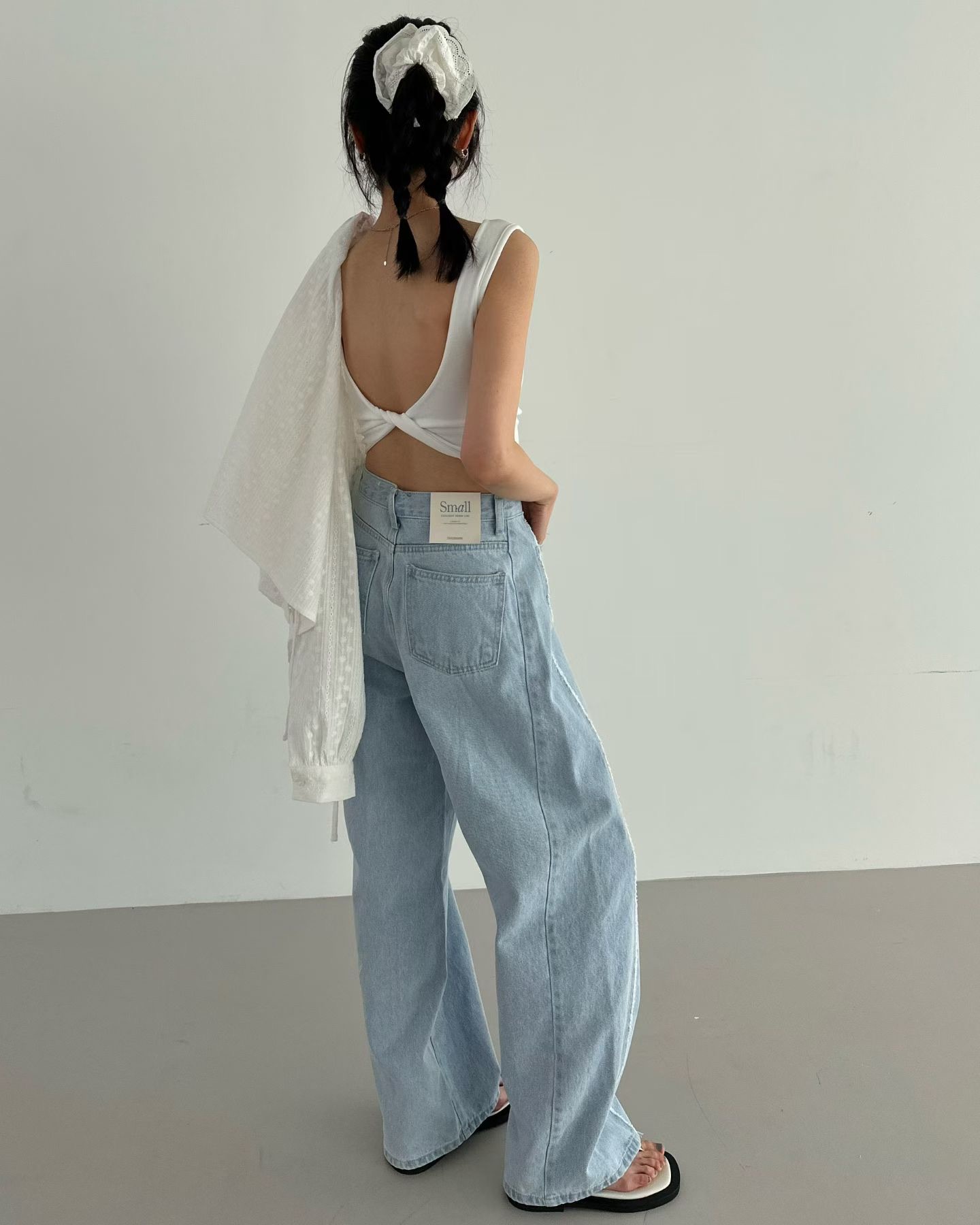 PG29 / TWISTED BACK BRA TOP