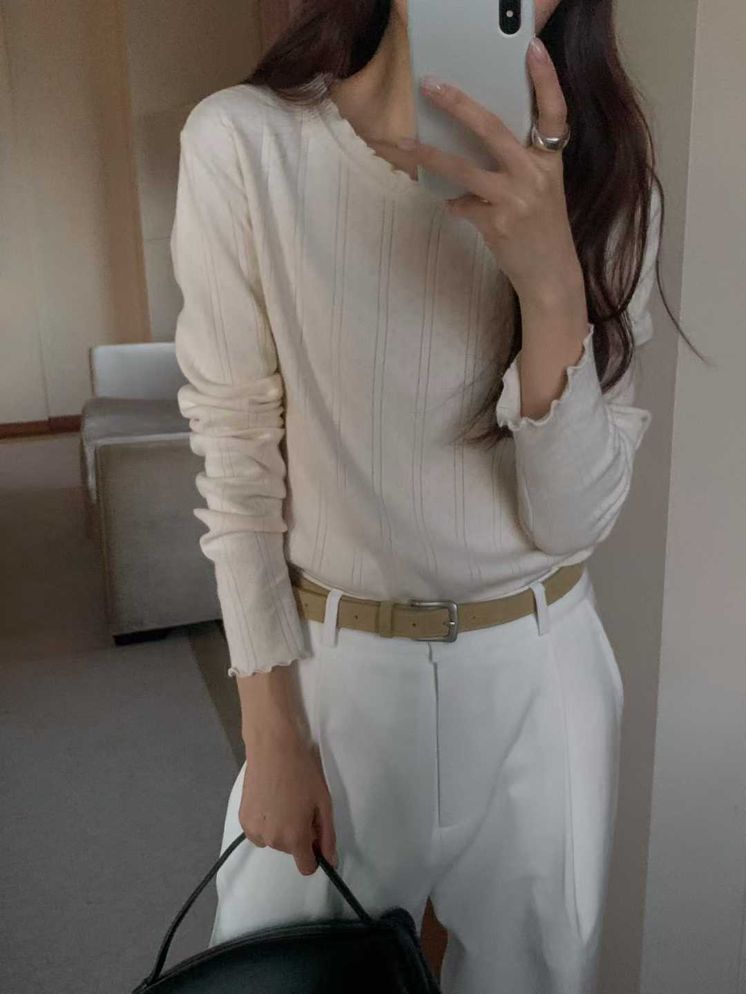 EVANGELINE EYELET LONG SLEEVES PULLOVER