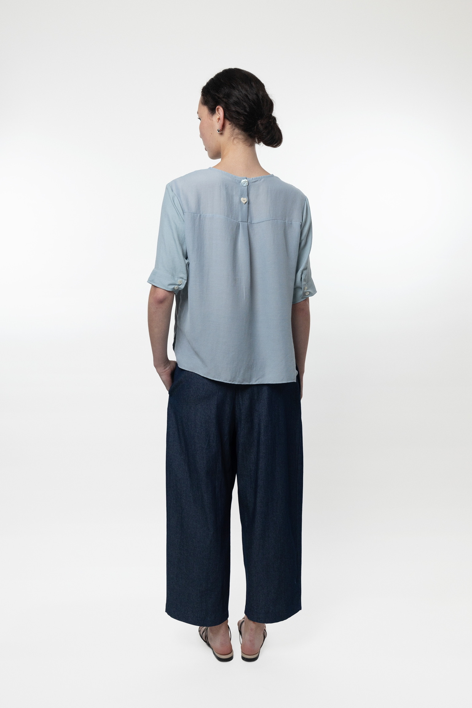 AL03/ DUO FABRIC POCKET BLOUSE