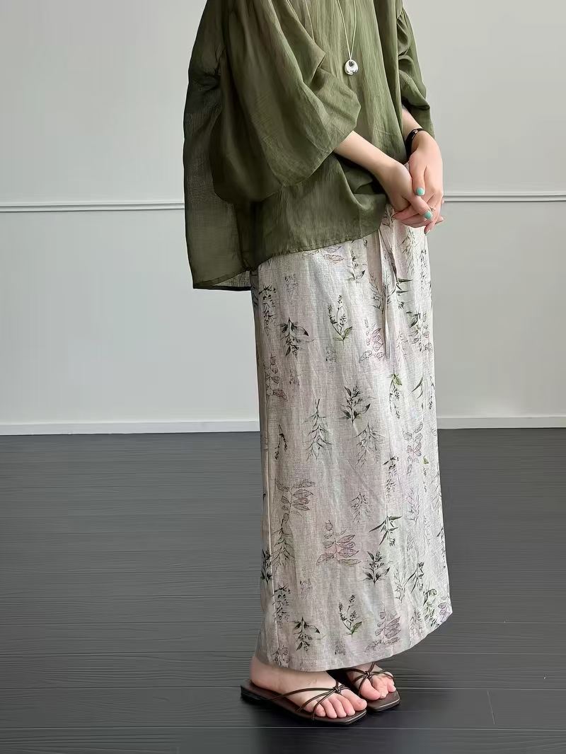 FATHIA PLANT PRINT SKIRT