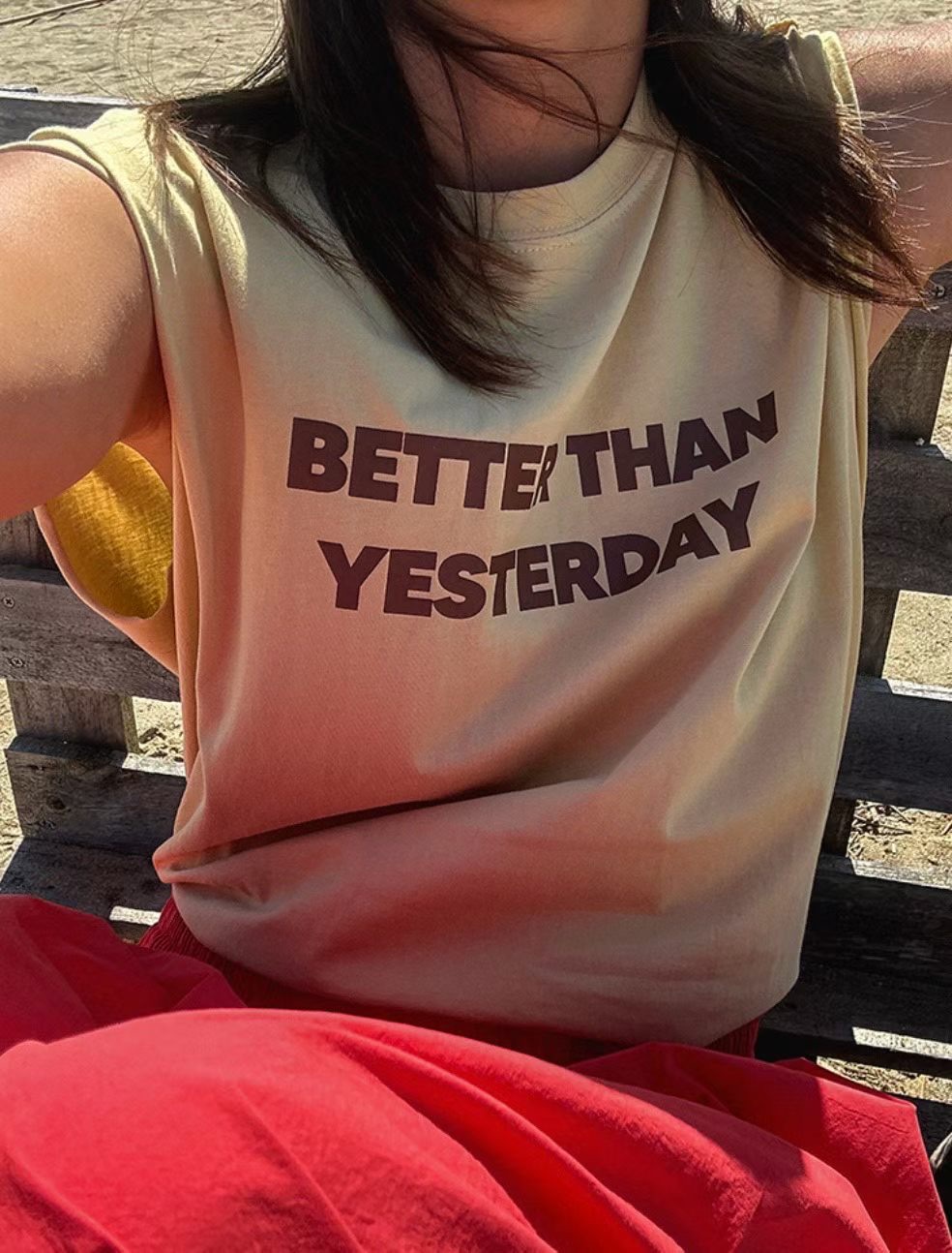 580826 / "BETTER THAN YESTERDAY" MUSCLE TEE