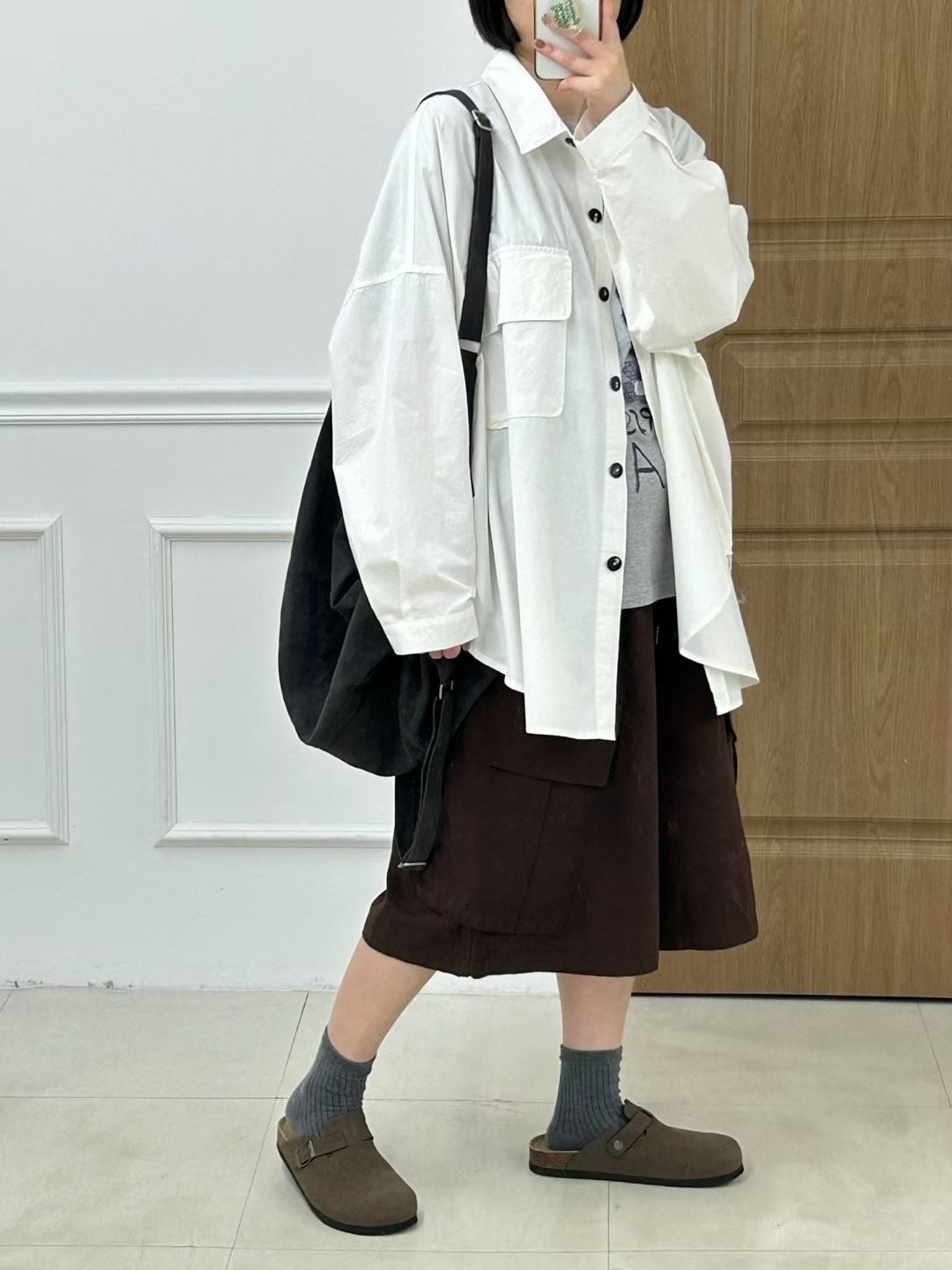 KL14 / BUTTON DOWN IRREGULAR HEM SHIRT
